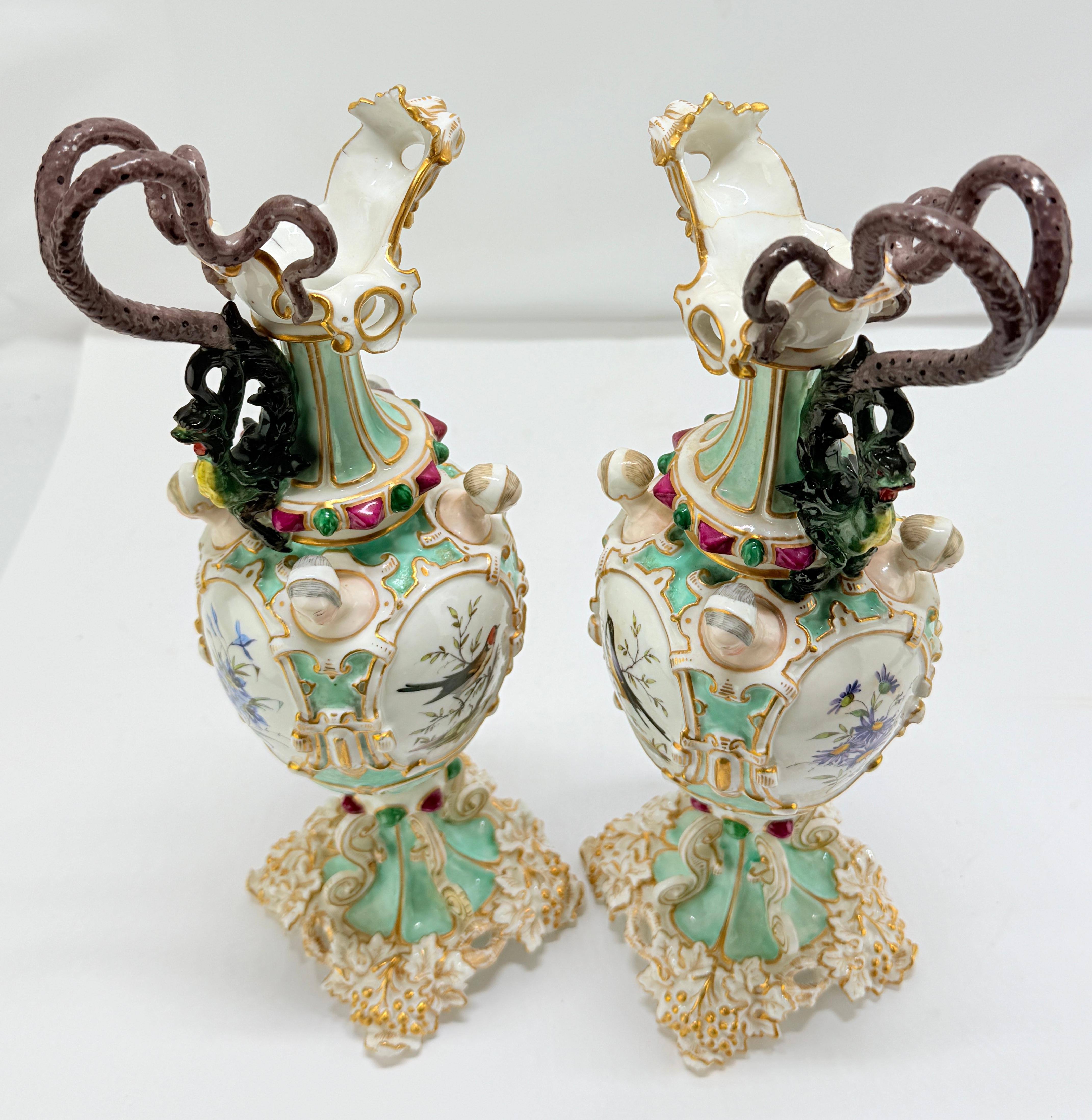 Pr. Ewers de Meissen del s. XIX finamente ejecutados con decoración ornitológica y neoclásica en venta 8