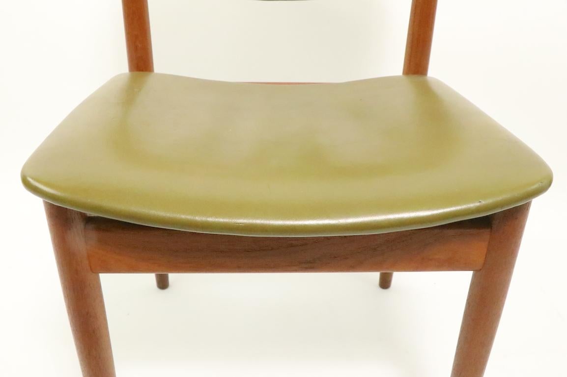 Pair of Finn Juhl for France and Son Dining Chairs In Good Condition In New York, NY