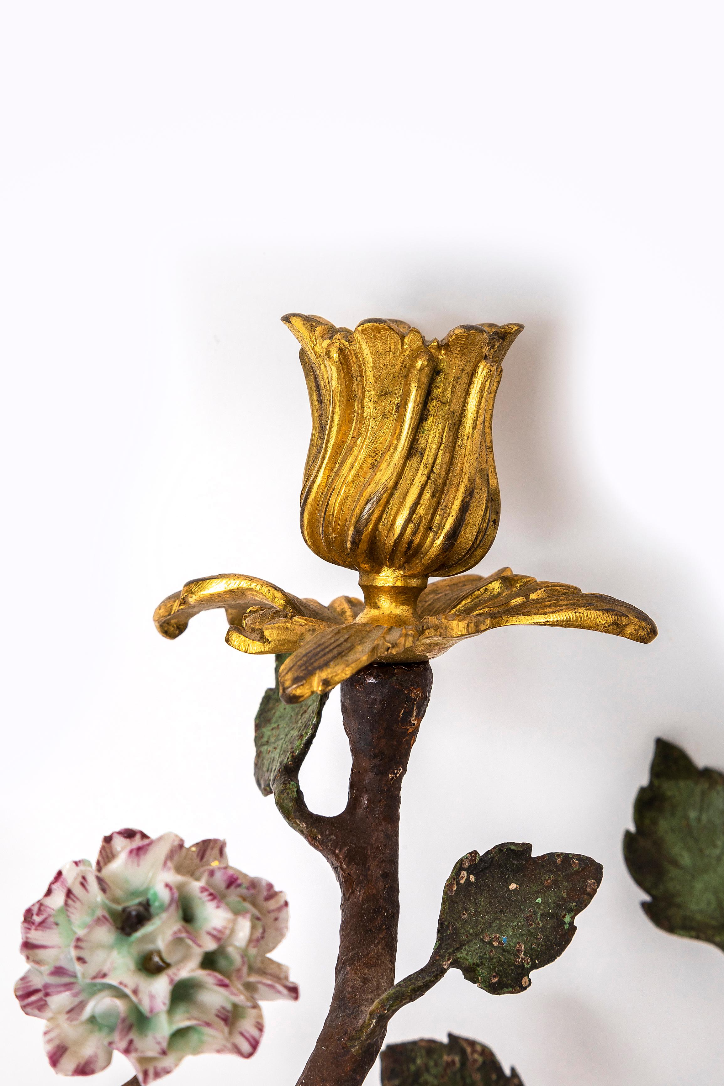 Pr. French 18th C. Ormolu, Patinated Bronze, & Meissen Porcelain Flower Sconces For Sale 2
