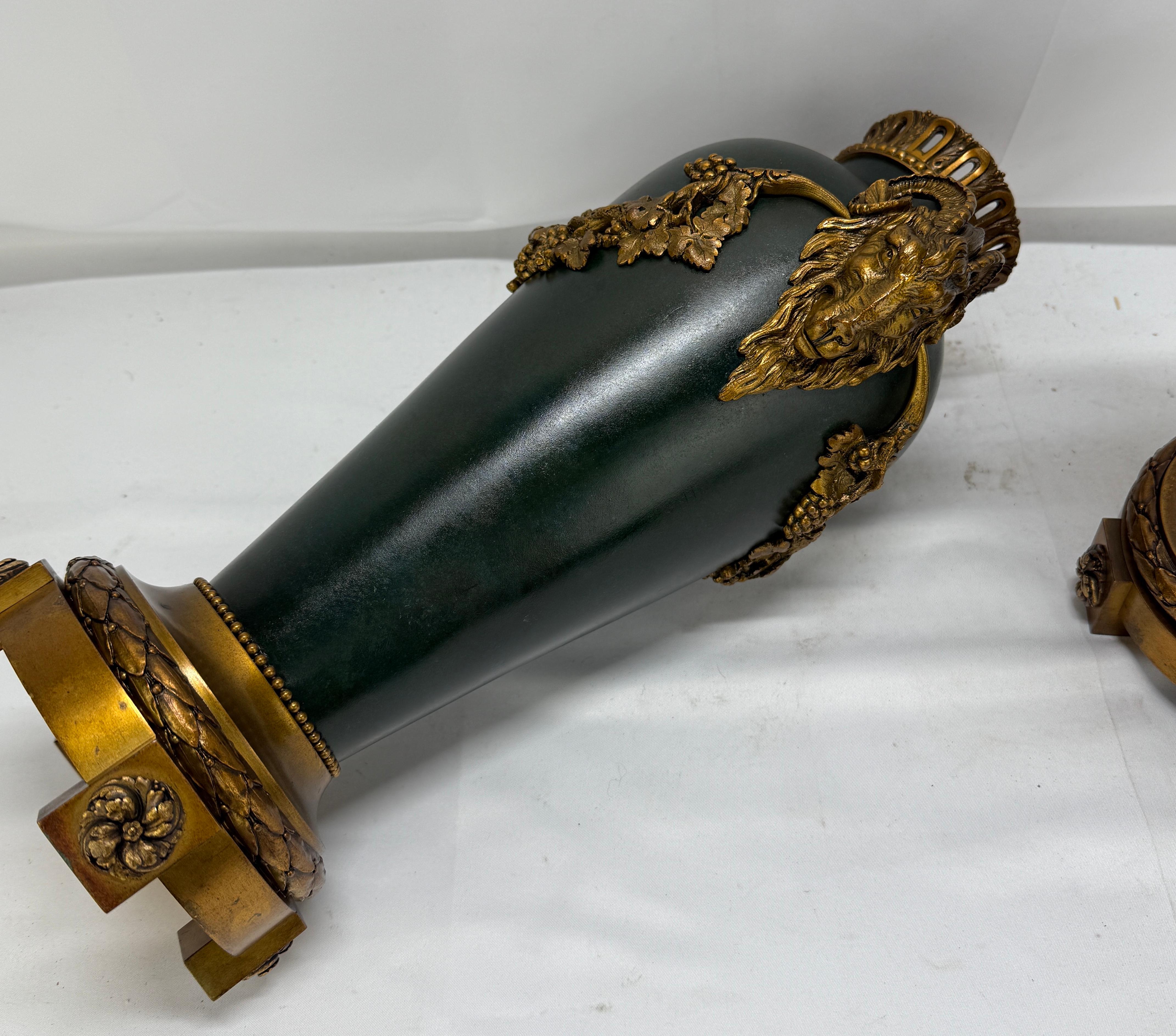 Pr, Jarrones de bronce dorado y patinado de Fumière et Cie, Paris, Renacimiento del Imperio francés en venta 8