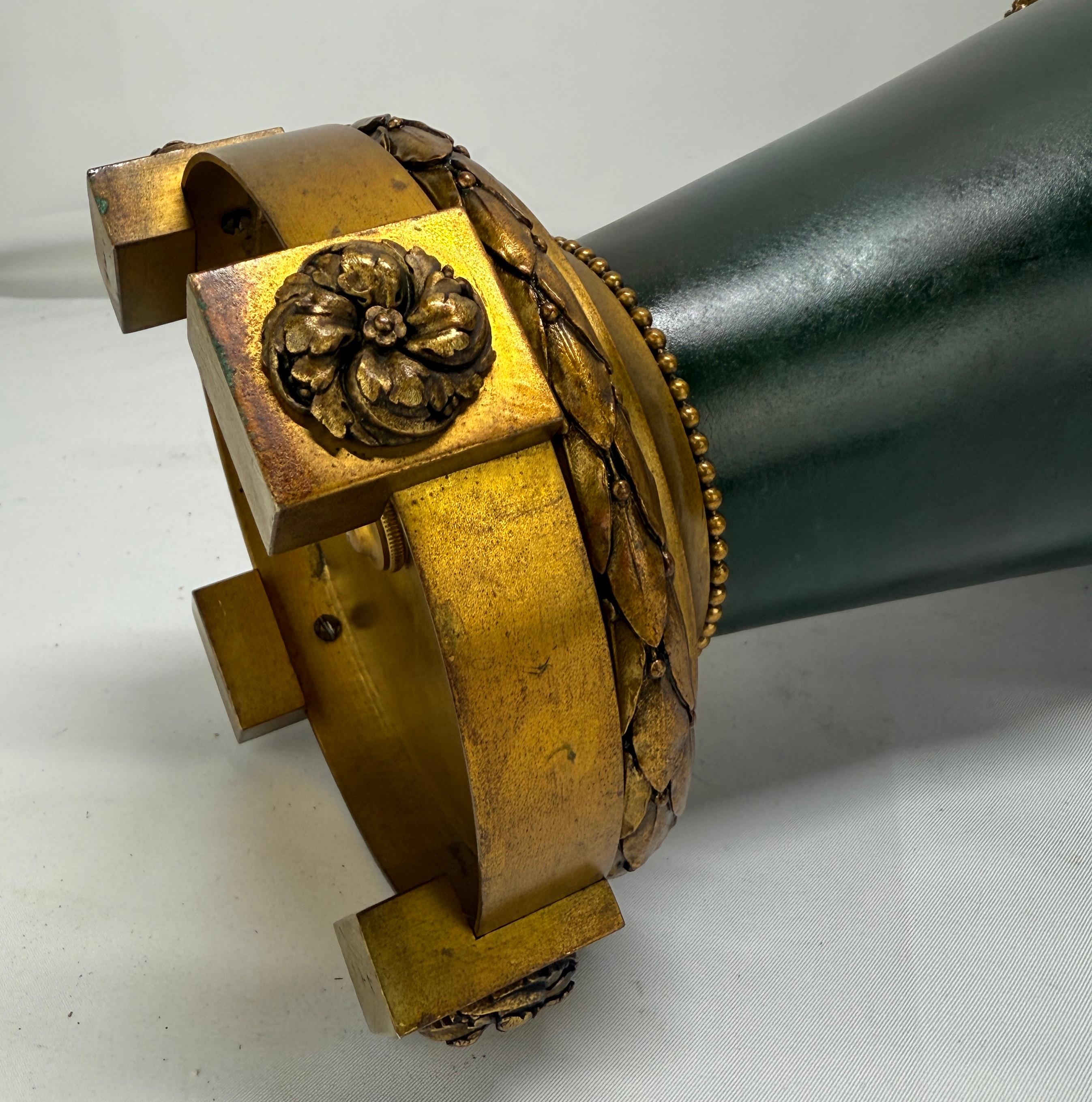 Pr, Jarrones de bronce dorado y patinado de Fumière et Cie, Paris, Renacimiento del Imperio francés en venta 9