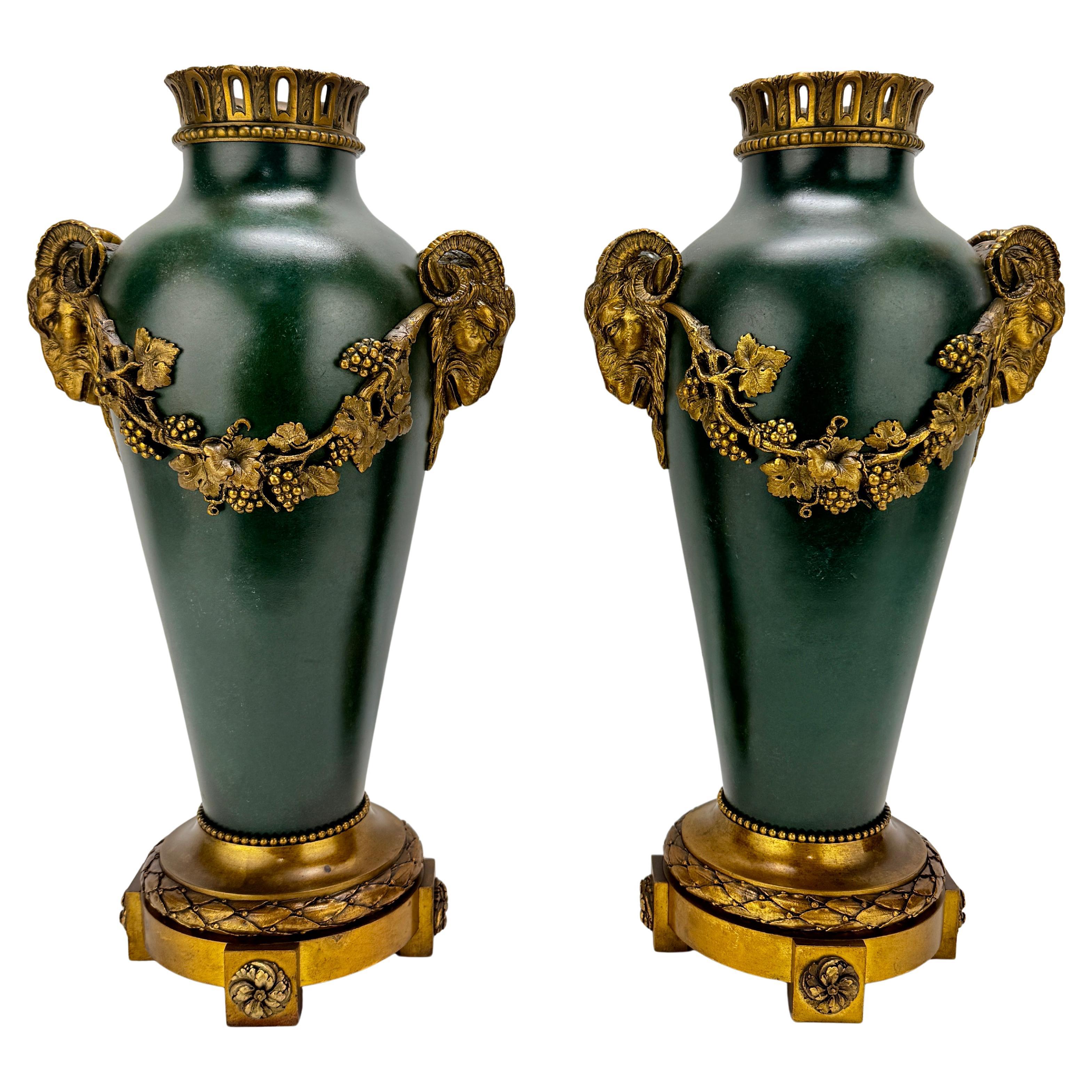 Pr, Jarrones de bronce dorado y patinado de Fumière et Cie, Paris, Renacimiento del Imperio francés