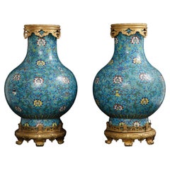 Pr. Vasi francesi montati su ormolu e vasi cinesi cloisonné Lacarrière Frères & Delatour