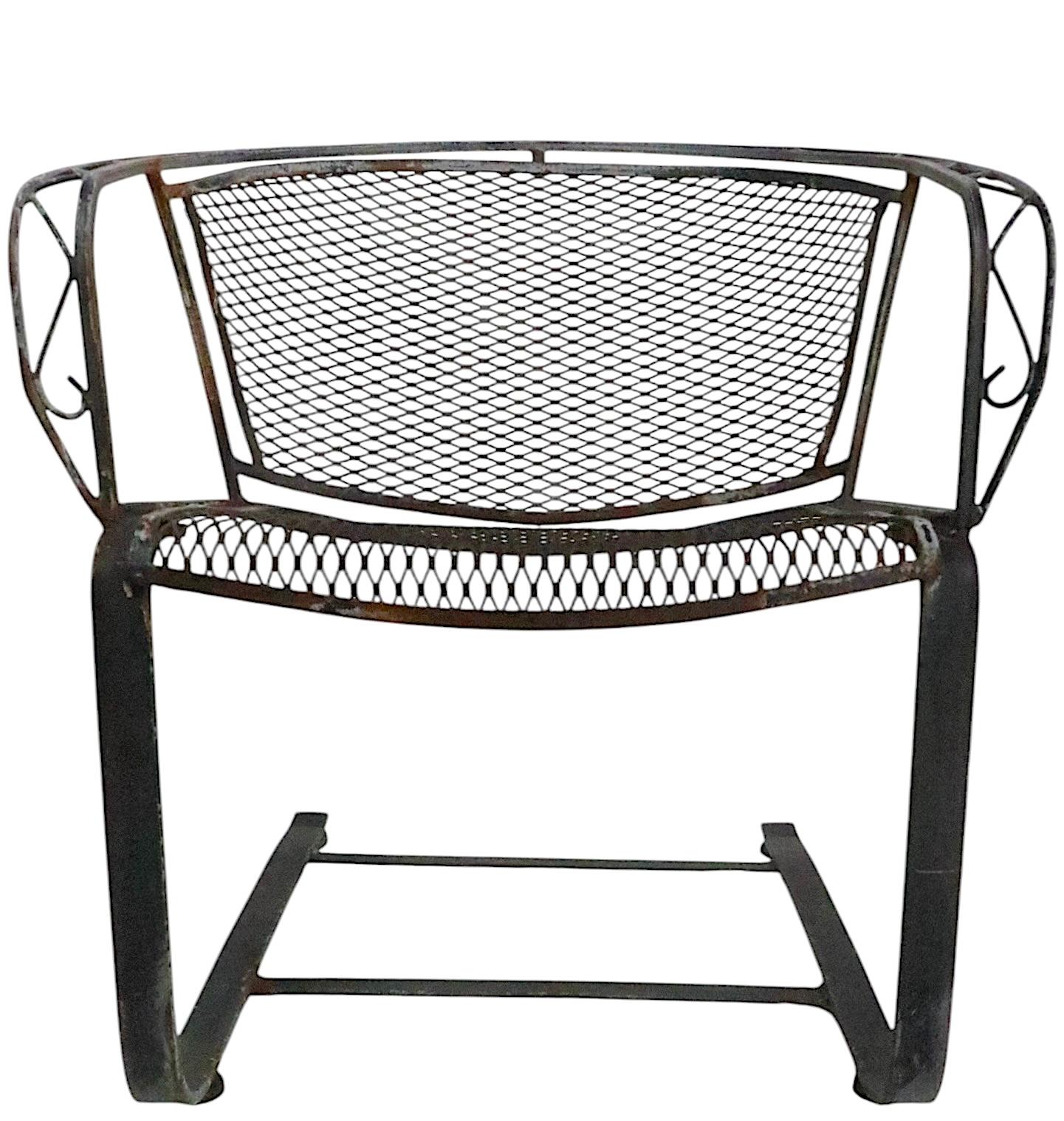 20th Century Pr Garden Patio Poolside Cantilevered Zig Zag Pattern Lounge Chairs by Salterini