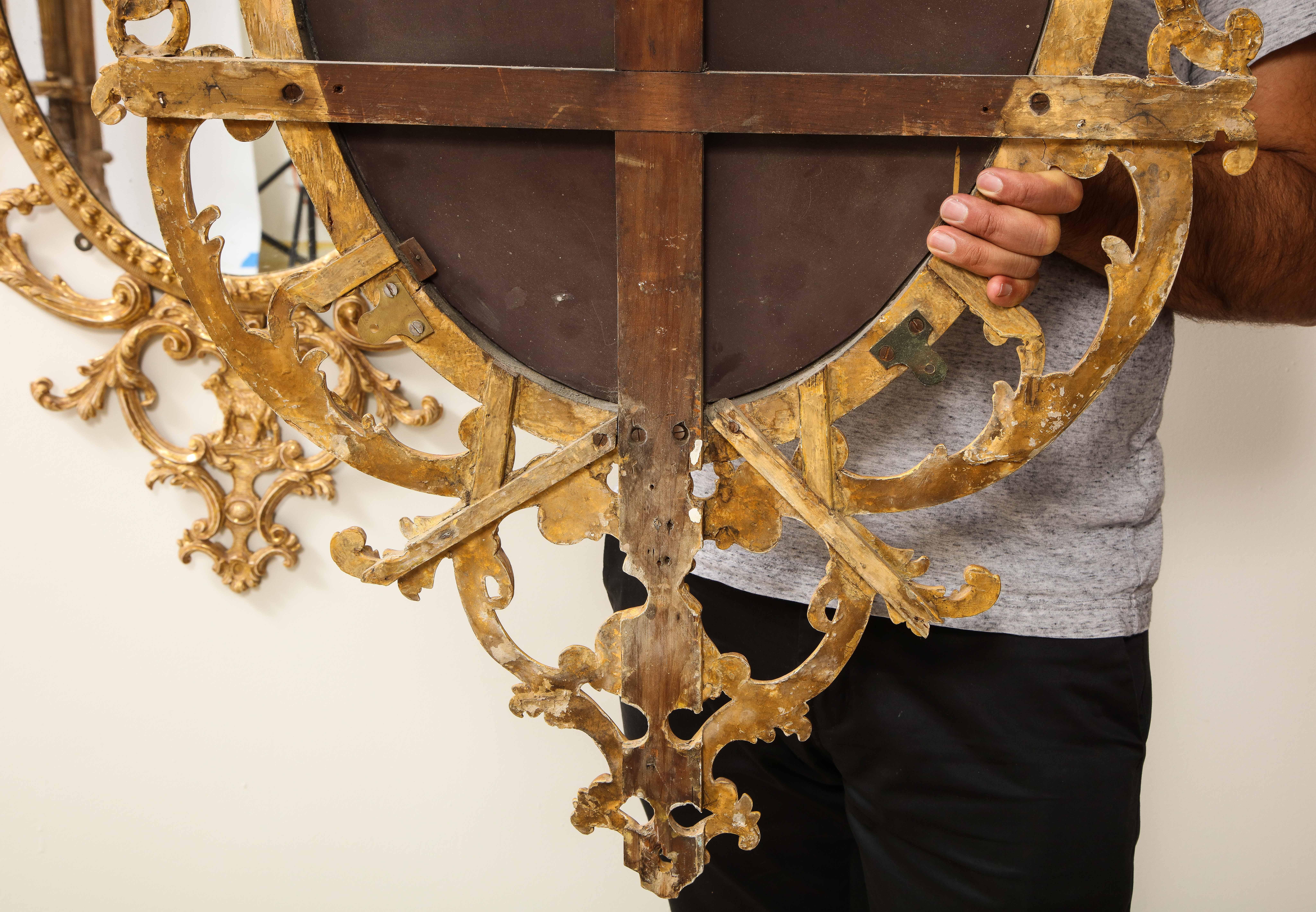Pr. Ovale Spiegel aus vergoldetem Carton-Pierre- und vergoldetem Holz im Stil von George III., John Linnell im Angebot 14