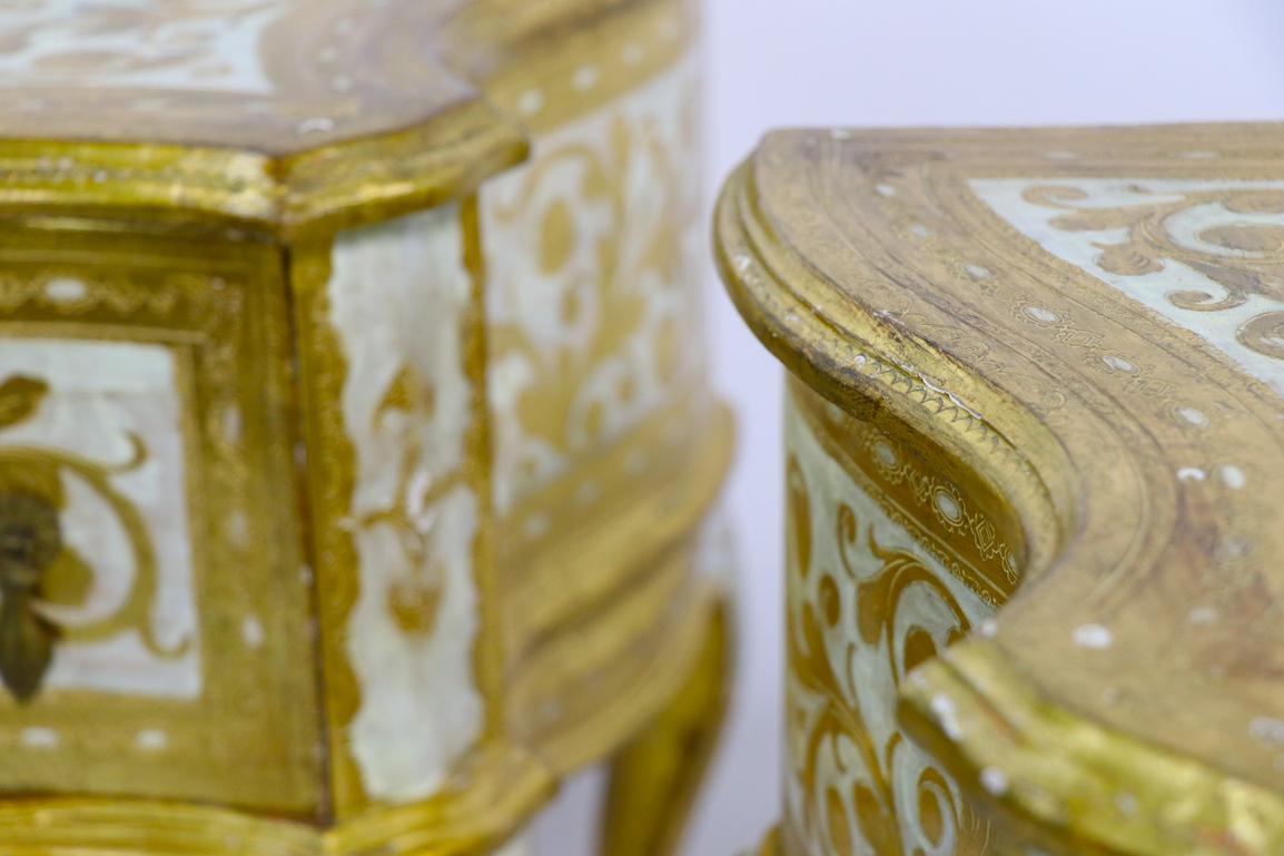 Pair of Giltwood Nightstands Made in Italy by Florentine Furniture 4