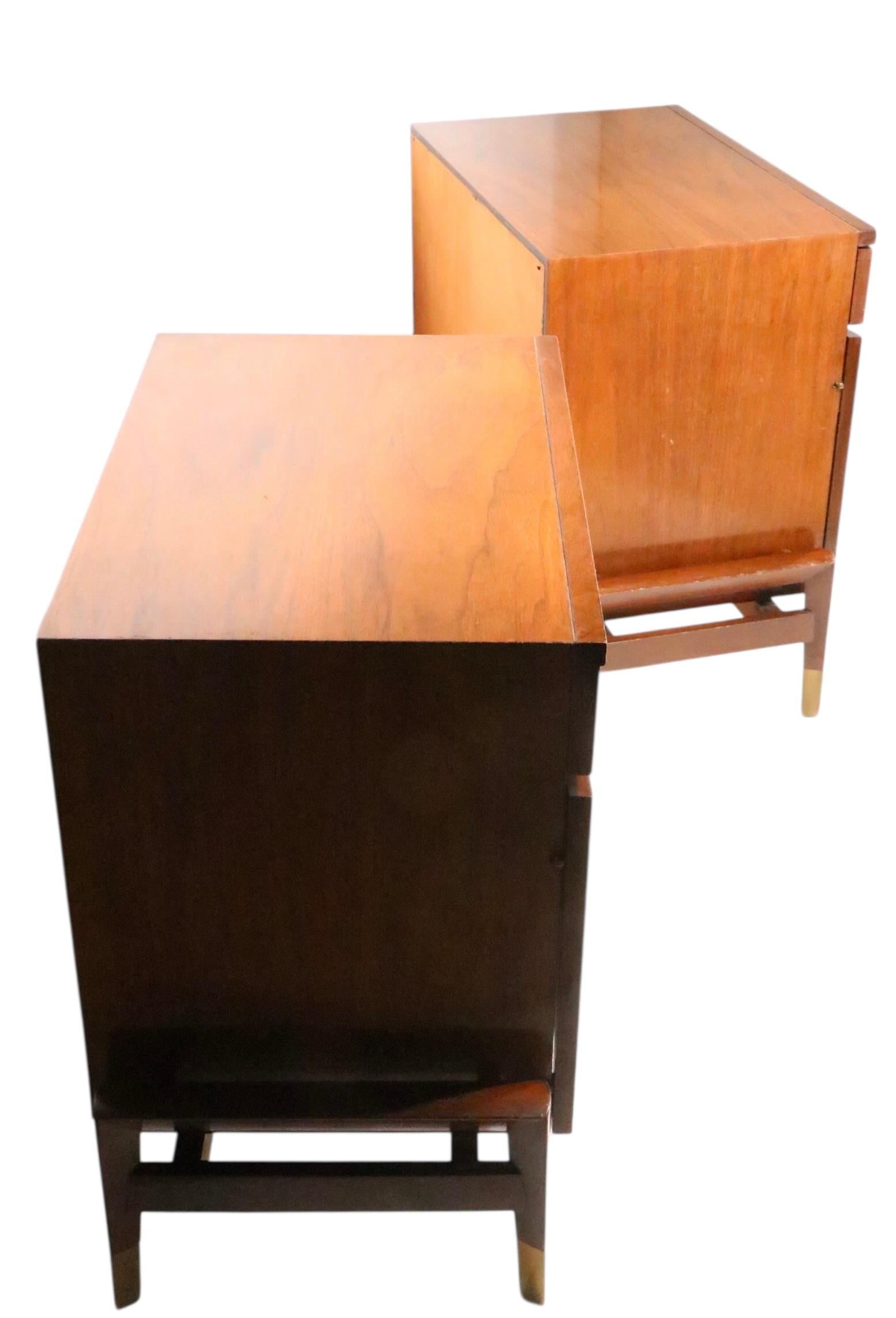 Pr. Mesillas de noche estilo Hollywood Regency Asia Modern de Helen Hobey Baker en venta 5