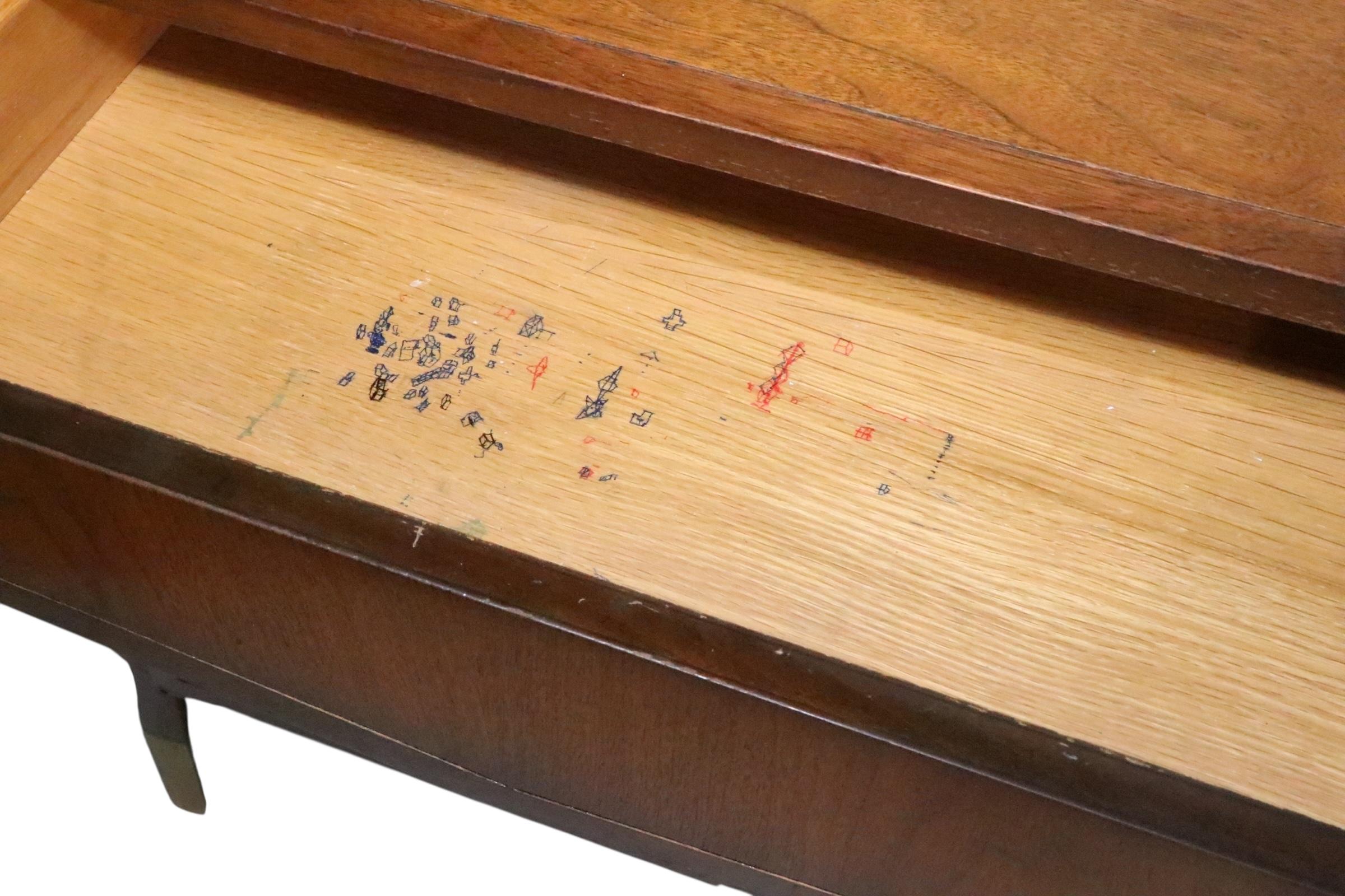 Pr. Mesillas de noche estilo Hollywood Regency Asia Modern de Helen Hobey Baker en venta 8