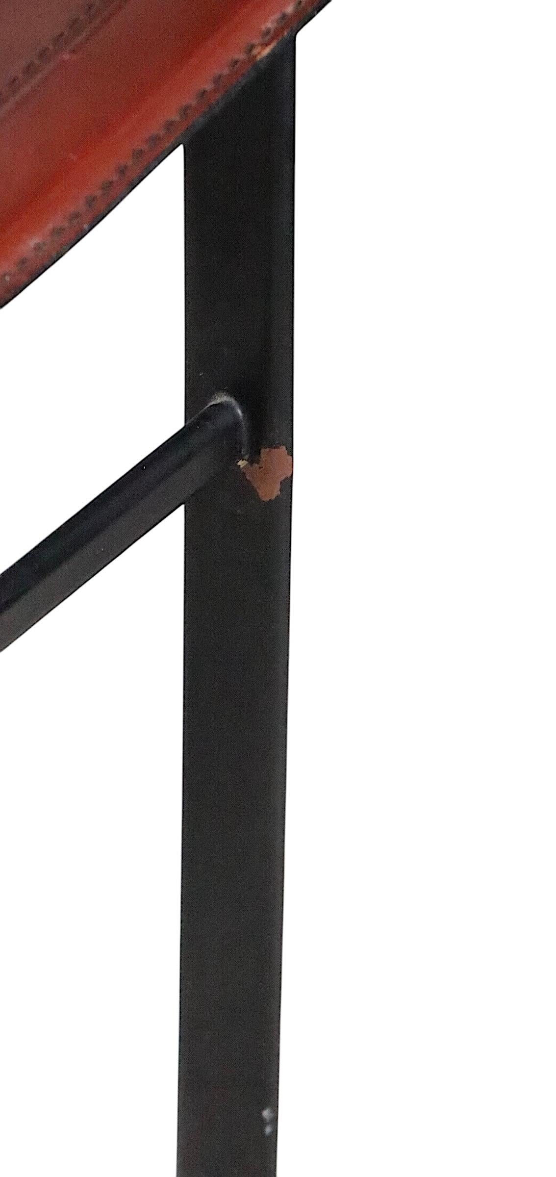 Pr. Italien  Cuir brun et métal noir  Fauteuils postmodernes par Cidue 1970 en vente 5