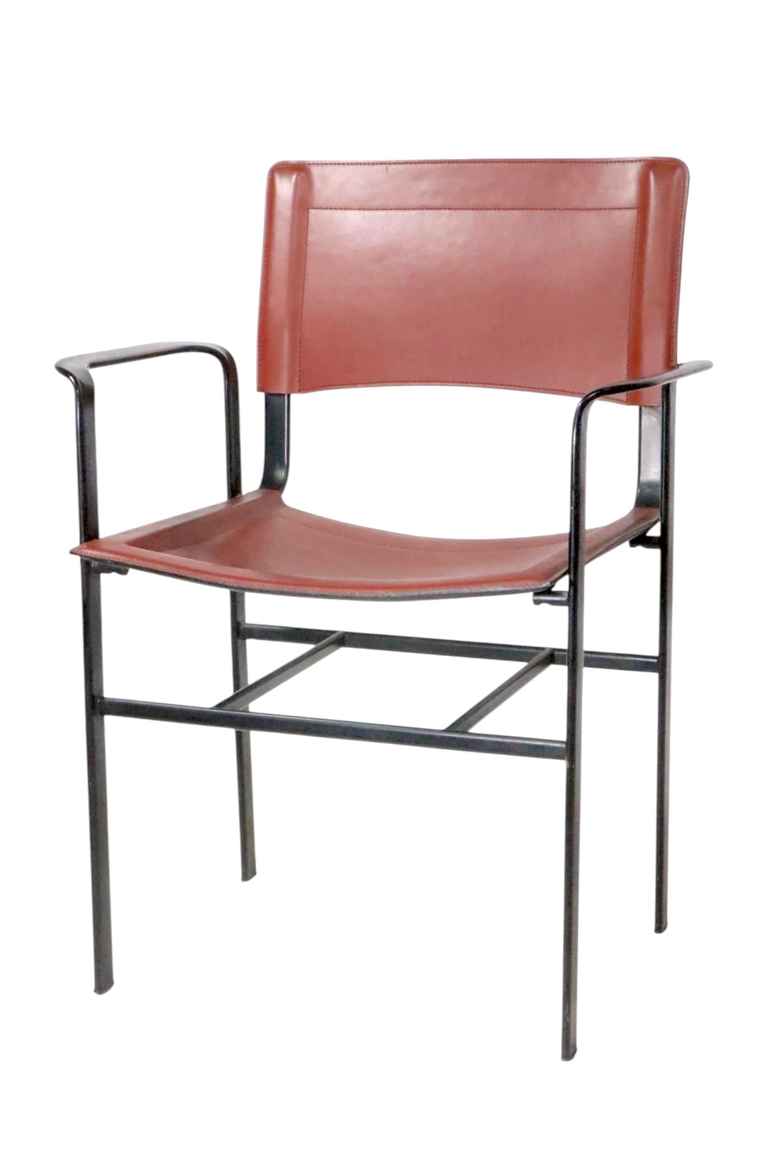 Pr. Italien  Cuir brun et métal noir  Fauteuils postmodernes par Cidue 1970 en vente 12