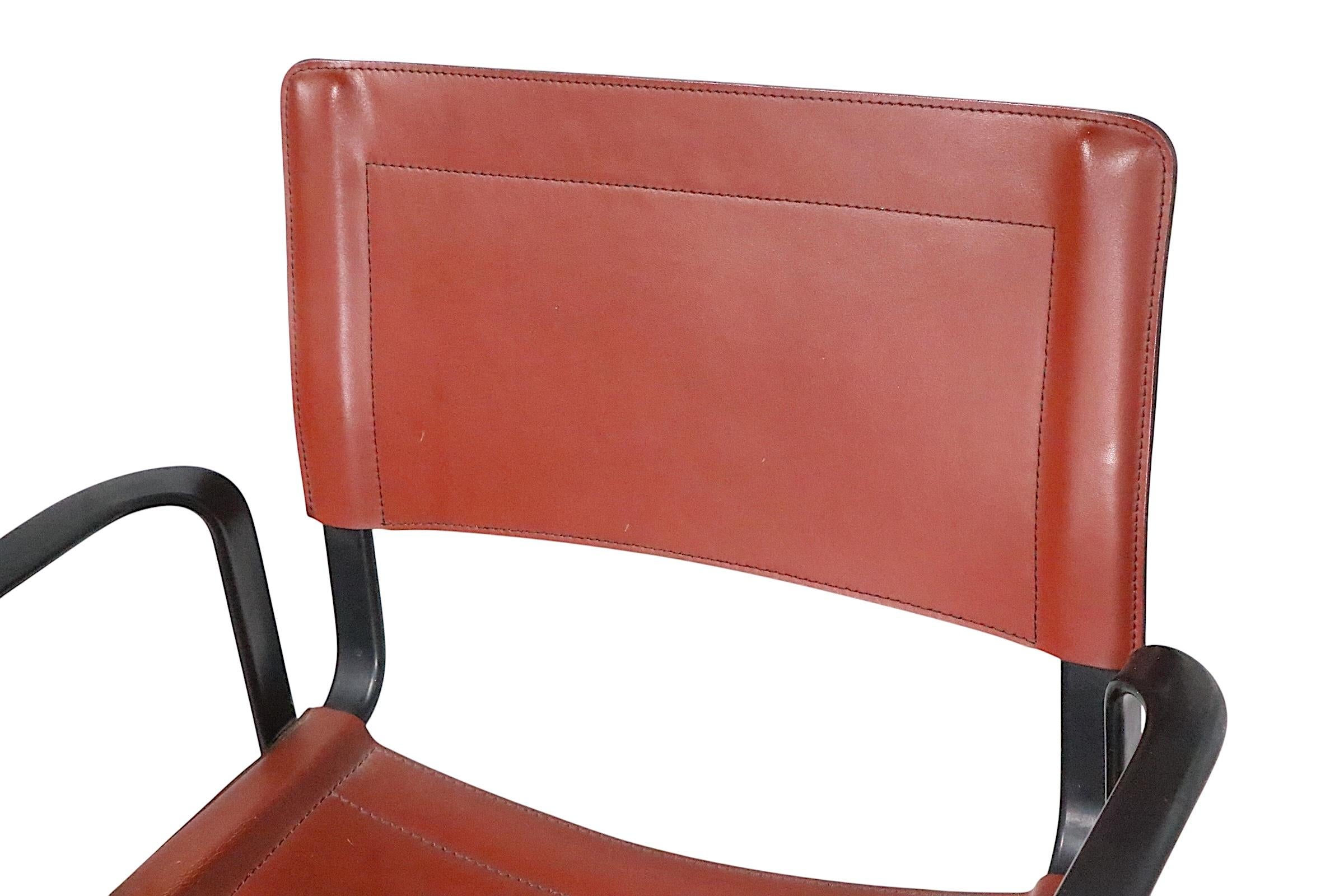 Pr. Italien  Cuir brun et métal noir  Fauteuils postmodernes par Cidue 1970 en vente 2