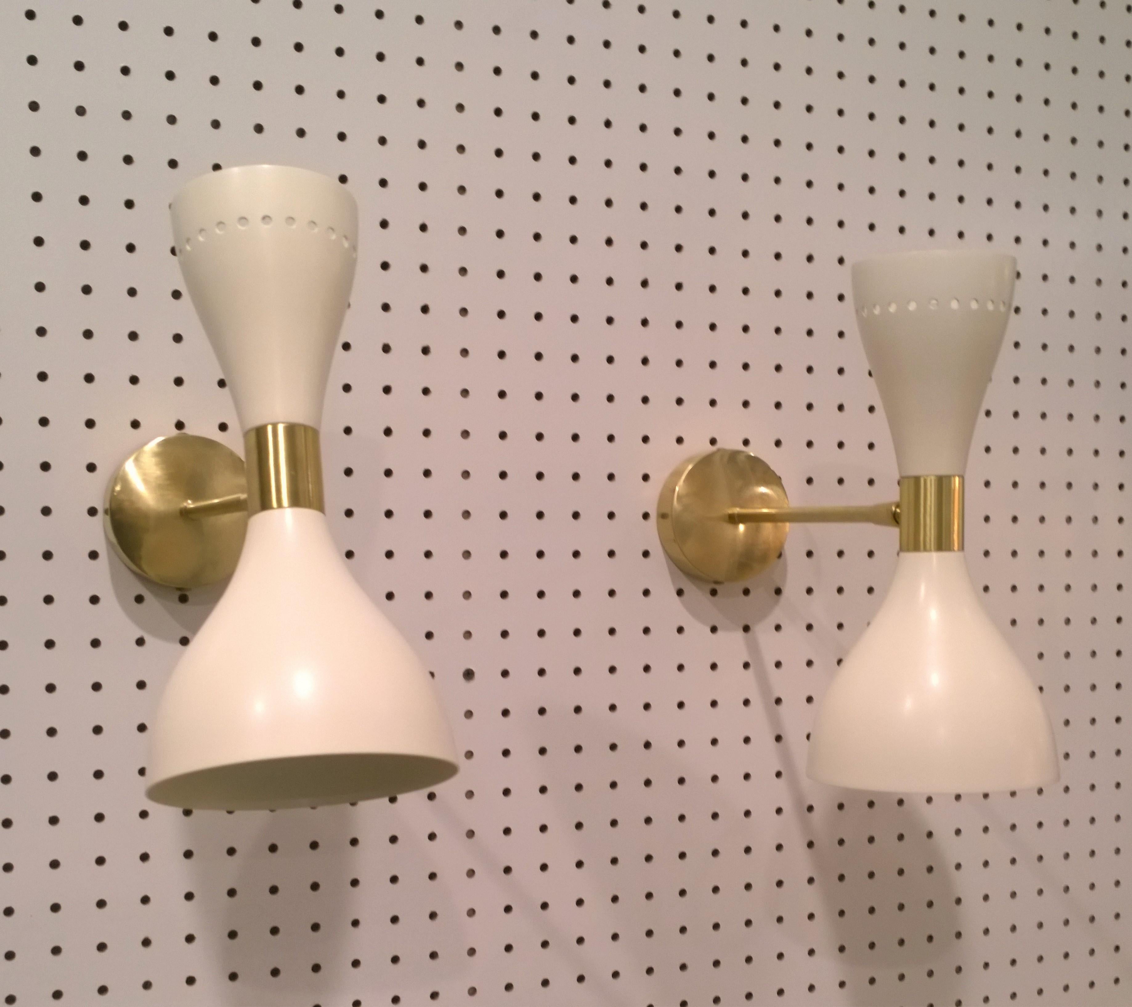 2 Italian Mid-Century Modern Stilnovo Style White Enamel Metal and Brass Sconces 8