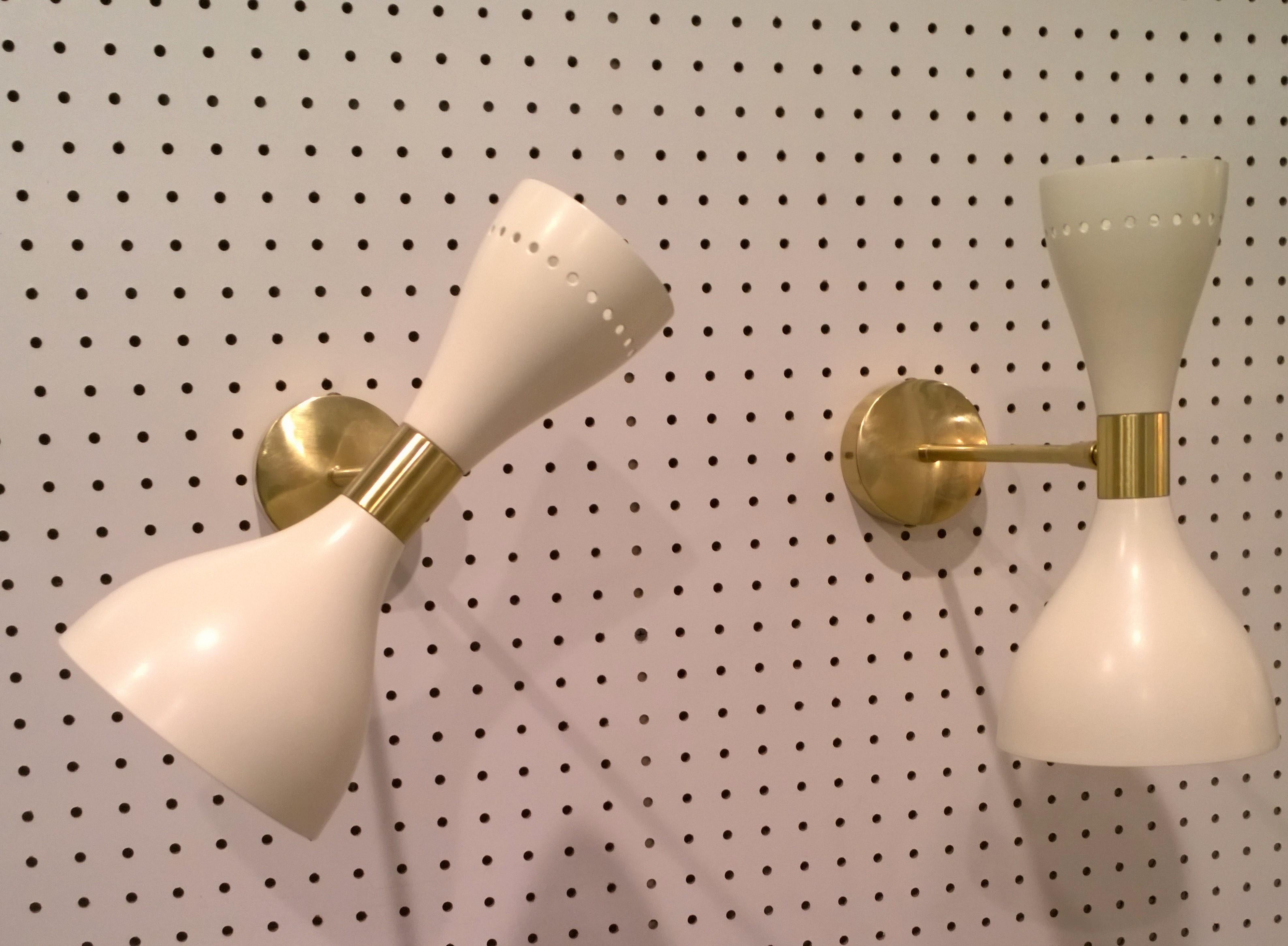 2 Italian Mid-Century Modern Stilnovo Style White Enamel Metal and Brass Sconces 10