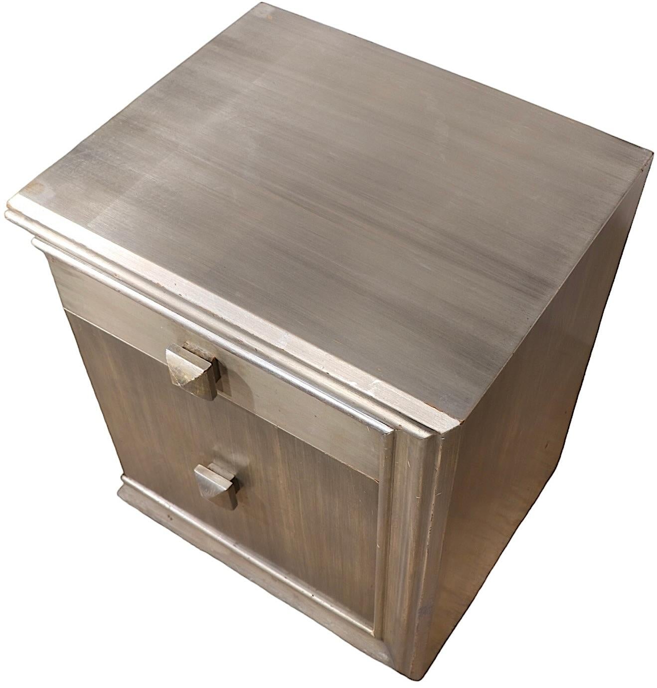 Pr. James Mont Nightstands in Silver Gilt Finish c 1940/50's For Sale 10