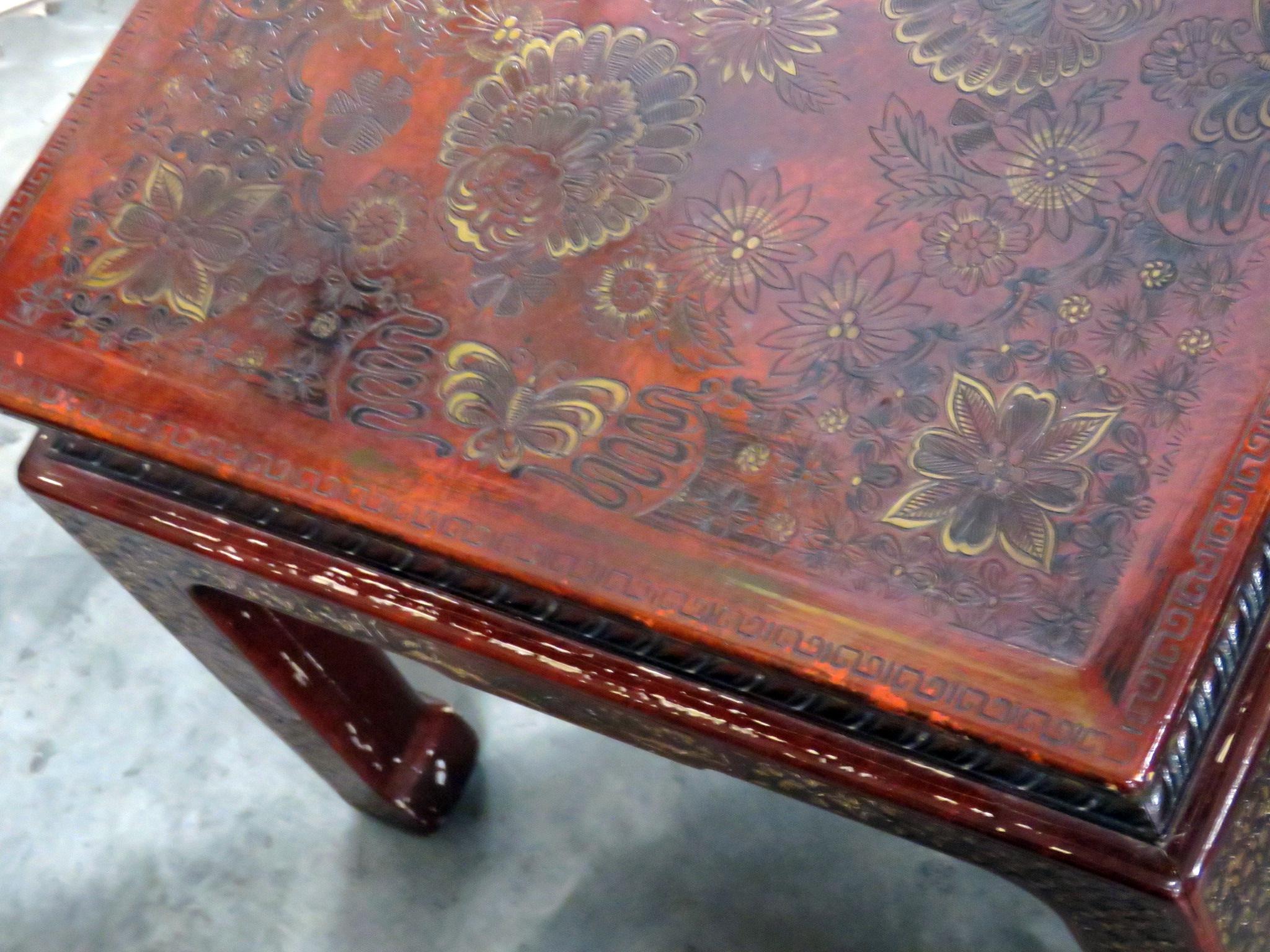 20th Century Pair of John Widdicomb Coromandel Lacquer Carved Chinoiserie End Side Tables For Sale