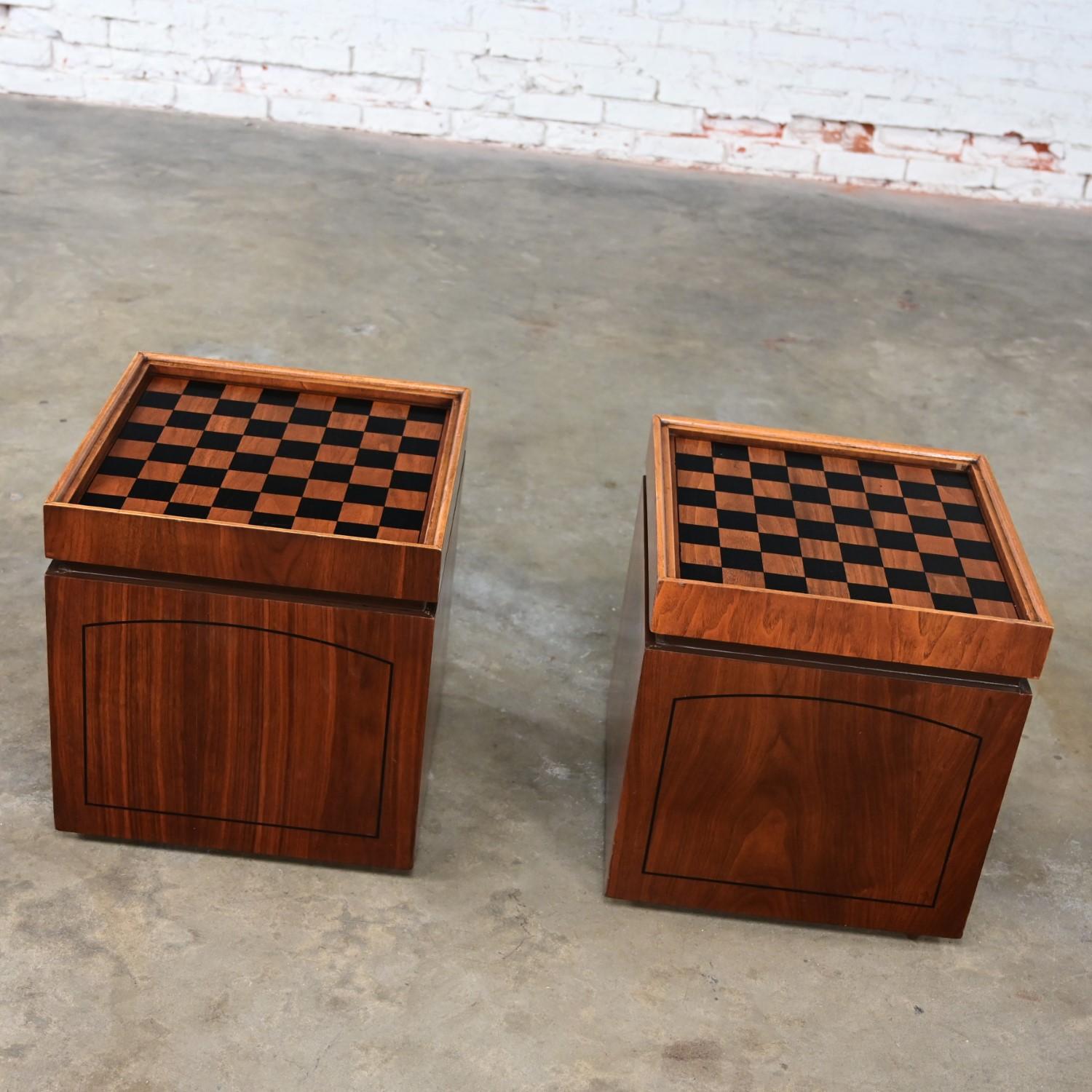 Pr Lane Rolling Cube Storage Ottoman End Tables Game Board Black Vinyl Flip Top For Sale 1