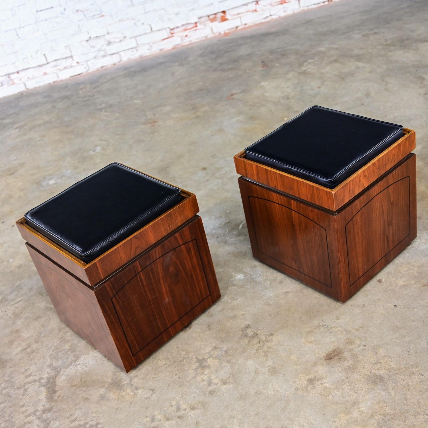 Pr Lane Rolling Cube Storage Ottoman End Tables Game Board Black Vinyl Flip Top For Sale 4