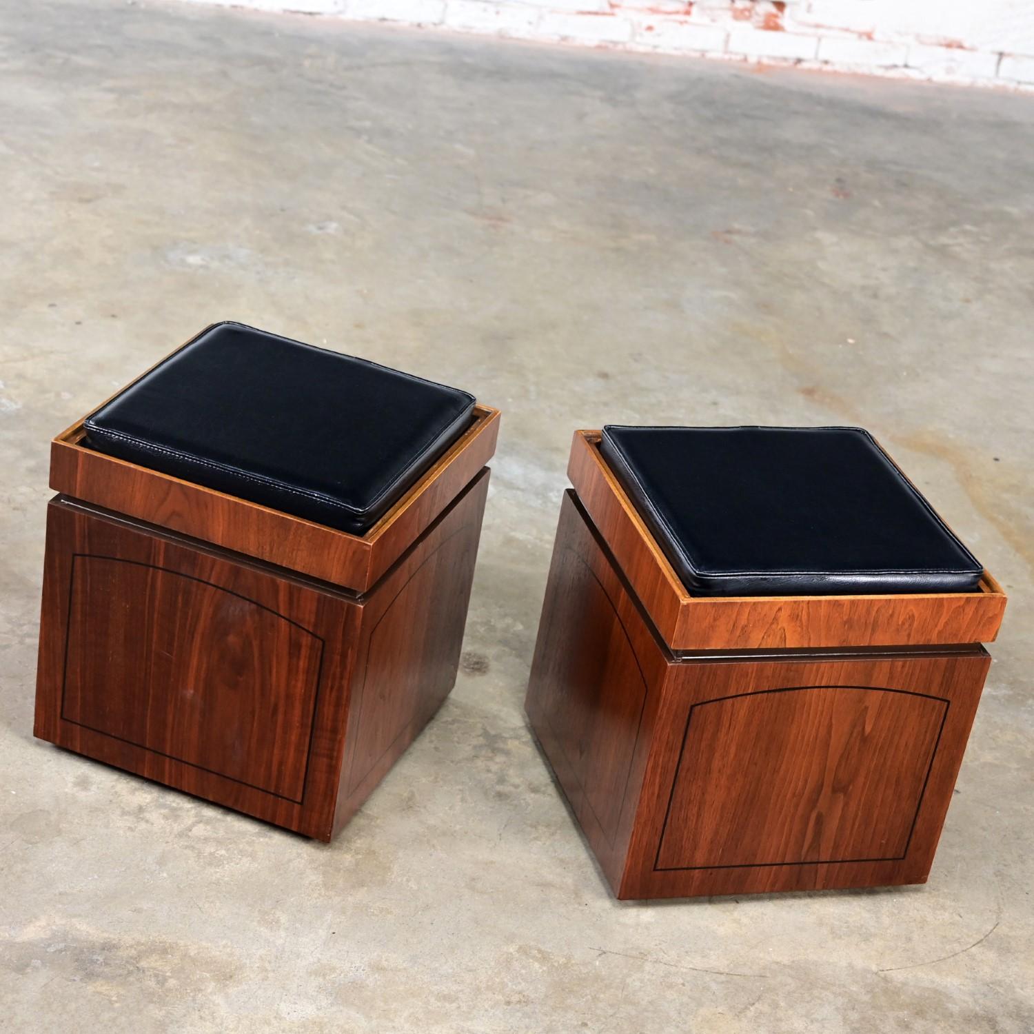 Mid-Century Modern Pr Lane Rolling Cube Storage Ottoman End Tables Game Board Black Vinyl Flip Top For Sale