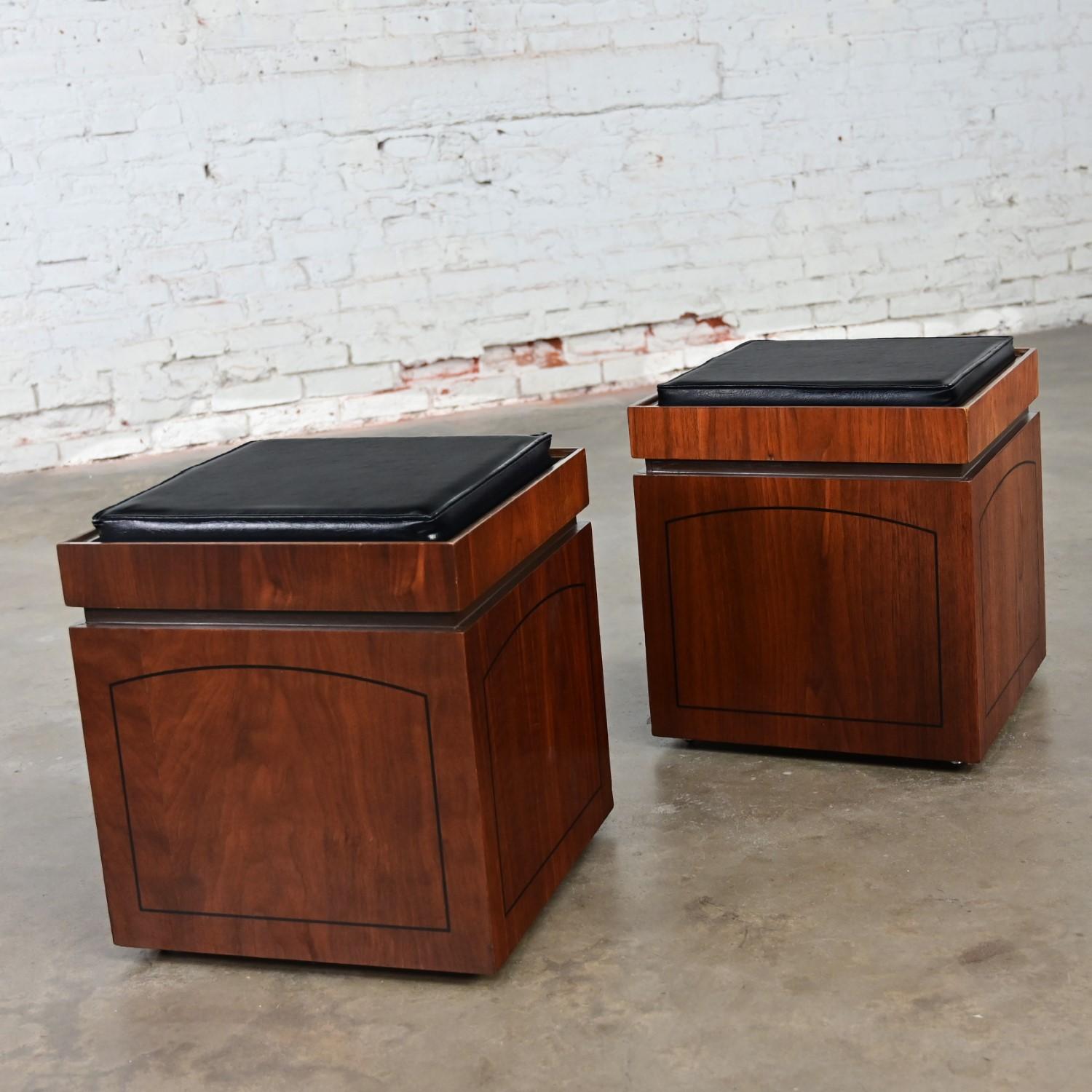 American Pr Lane Rolling Cube Storage Ottoman End Tables Game Board Black Vinyl Flip Top For Sale