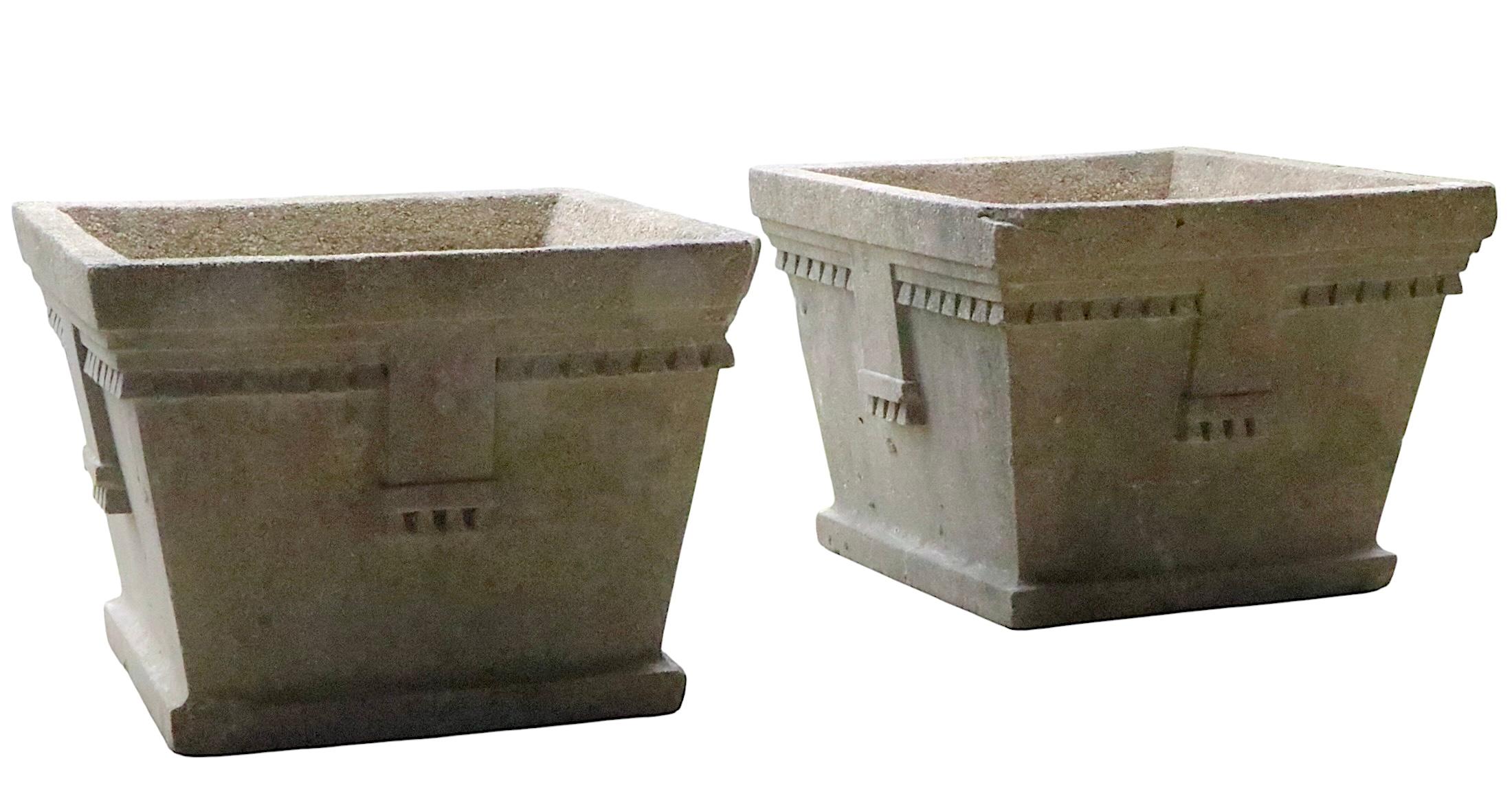 Pr. Large  1930's Art Deco Cement Planters en vente 6