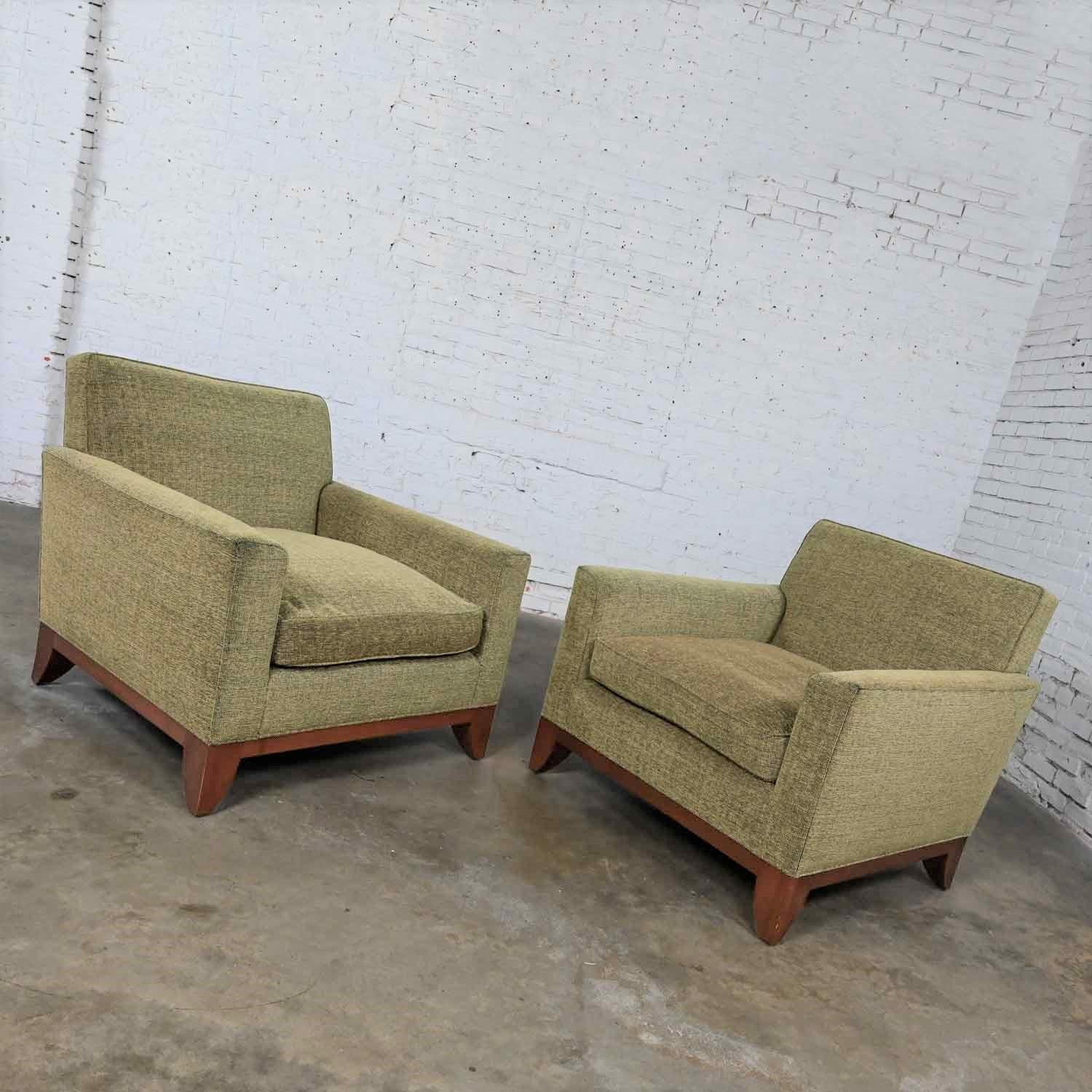 Fabric Pr Late 20th Modern Custom-Made Lawson Style Large Scale Khaki Green Club Chairs