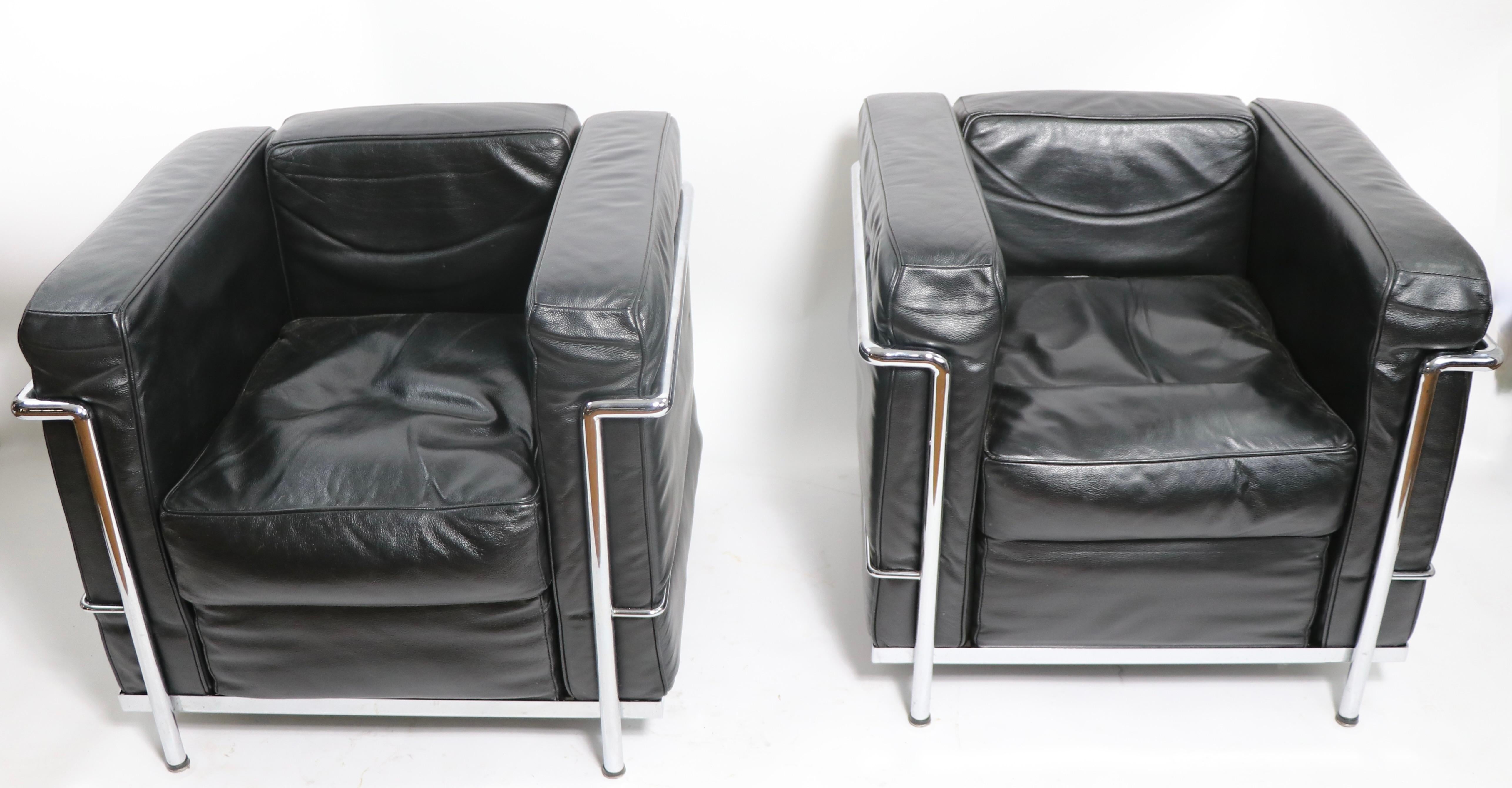 Pr. LC2  Petite Confort Modele Club Chairs by Le Corbusier 3