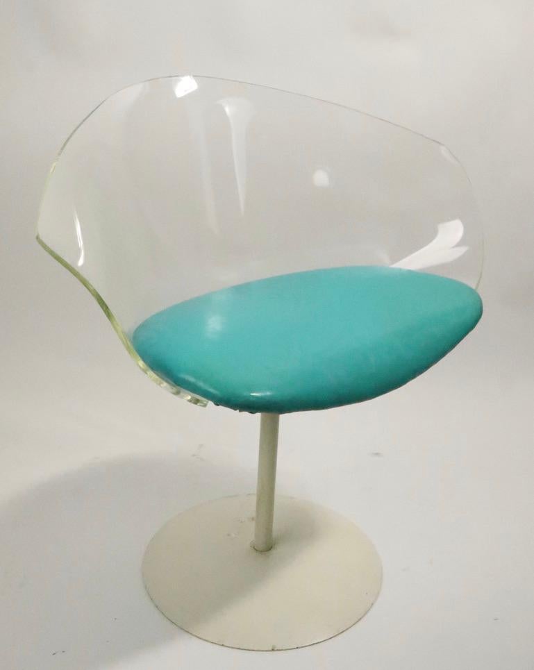 Pair of Lucite Shell Swivel Chairs For Sale 7