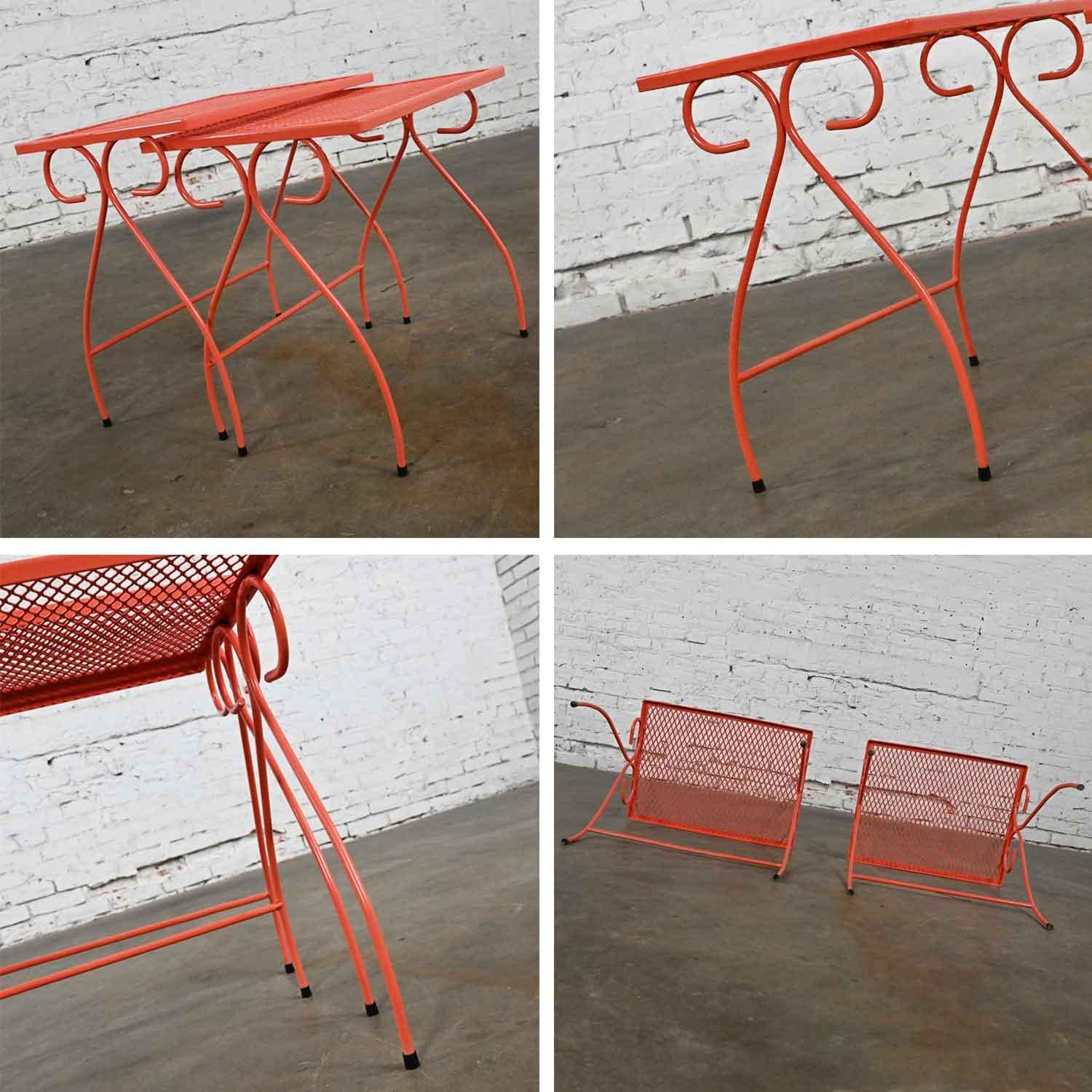 Pr MCM Coral Painted Outdoor Nesting Side Tables Metal Wire & Expanded Metal Top For Sale 2