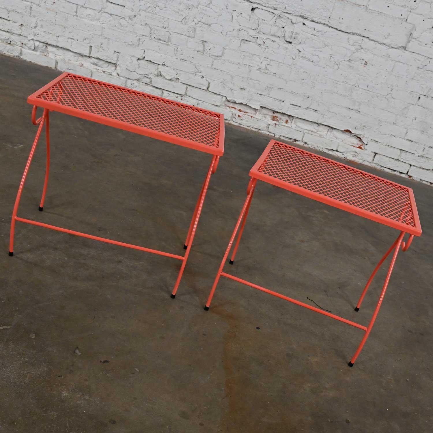 Pr MCM Coral Painted Outdoor Nesting Side Tables Metal Wire & Expanded Metal Top For Sale 1