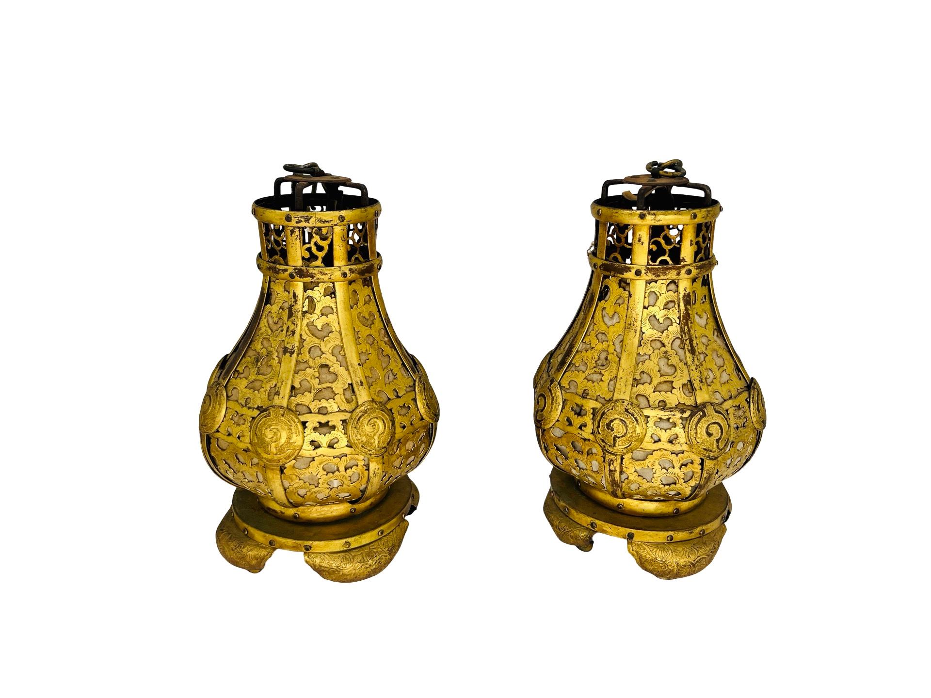 Pr, Meiji Period Japanese Gilt Bronze & Parchment Pierced Lanterns Hang Or Table For Sale 11