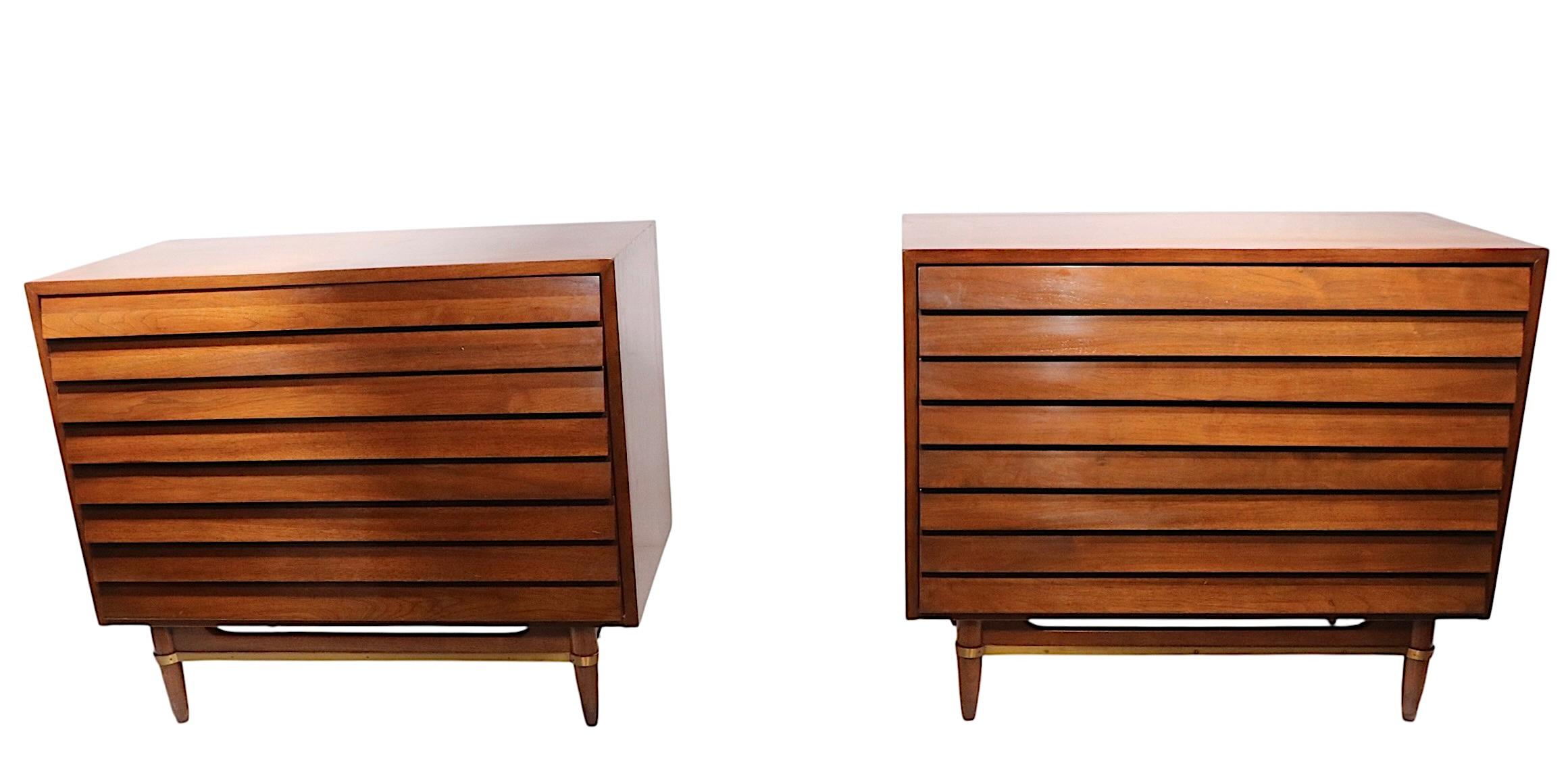 Pr. Mid Century American of Martinsville  Cassapanca Dania di Merton Gershun in vendita 2