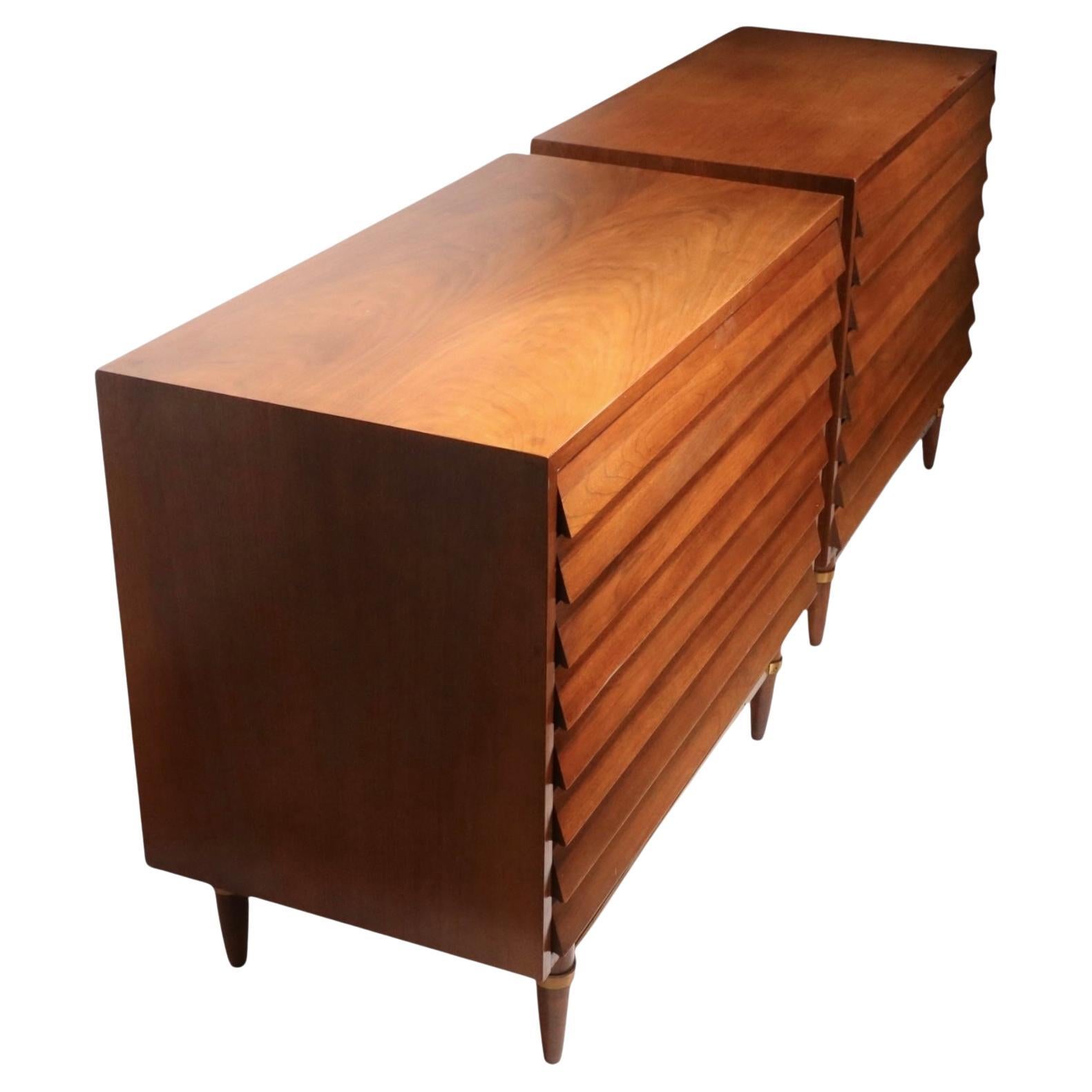 Pr. Mid Century American of Martinsville  Cassapanca Dania di Merton Gershun in vendita