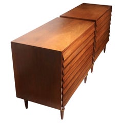 Commodes and Chests of Drawers