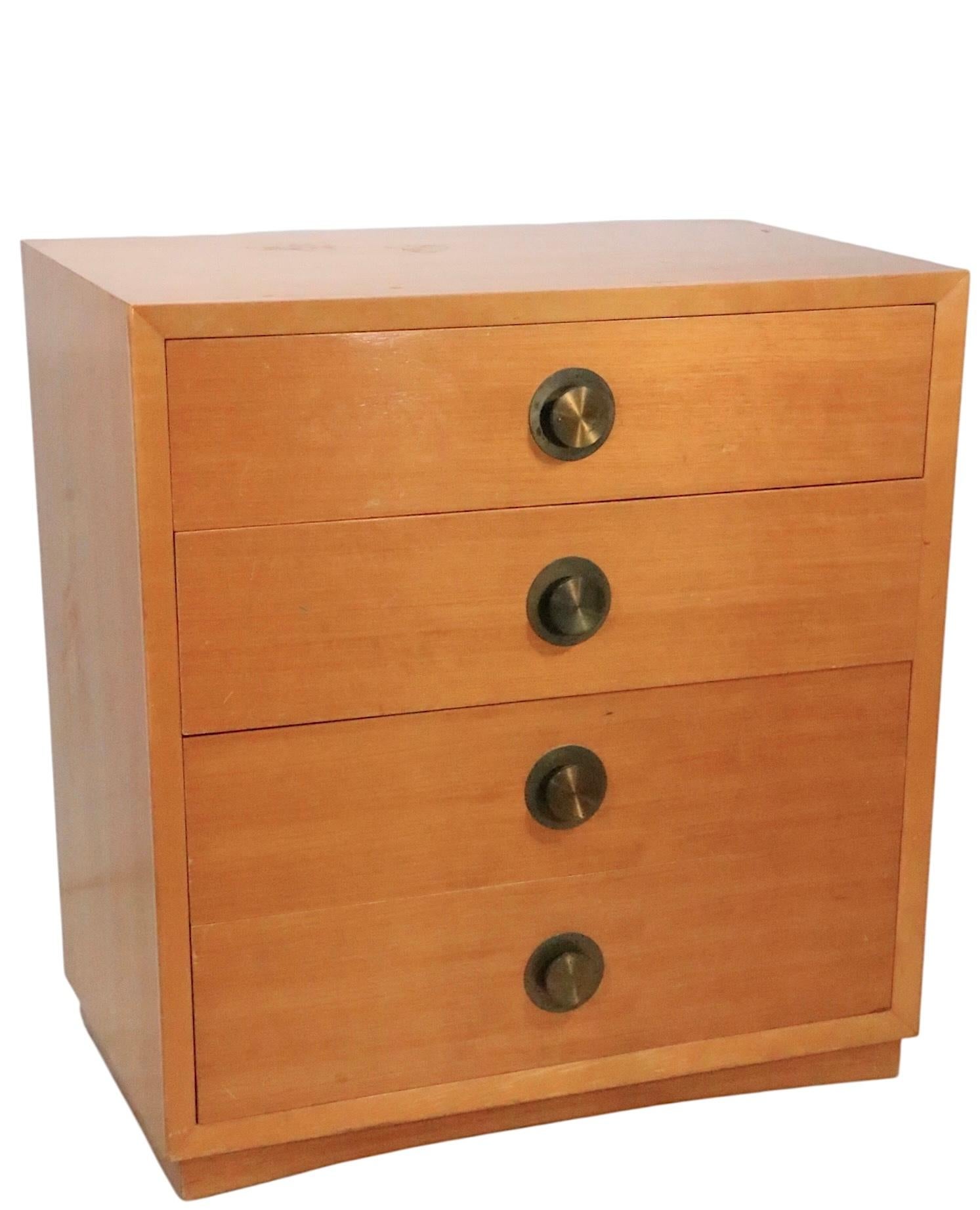 Americano Pr. Comò Bachelors di metà secolo di Thomasville, anni '50 ca. in vendita