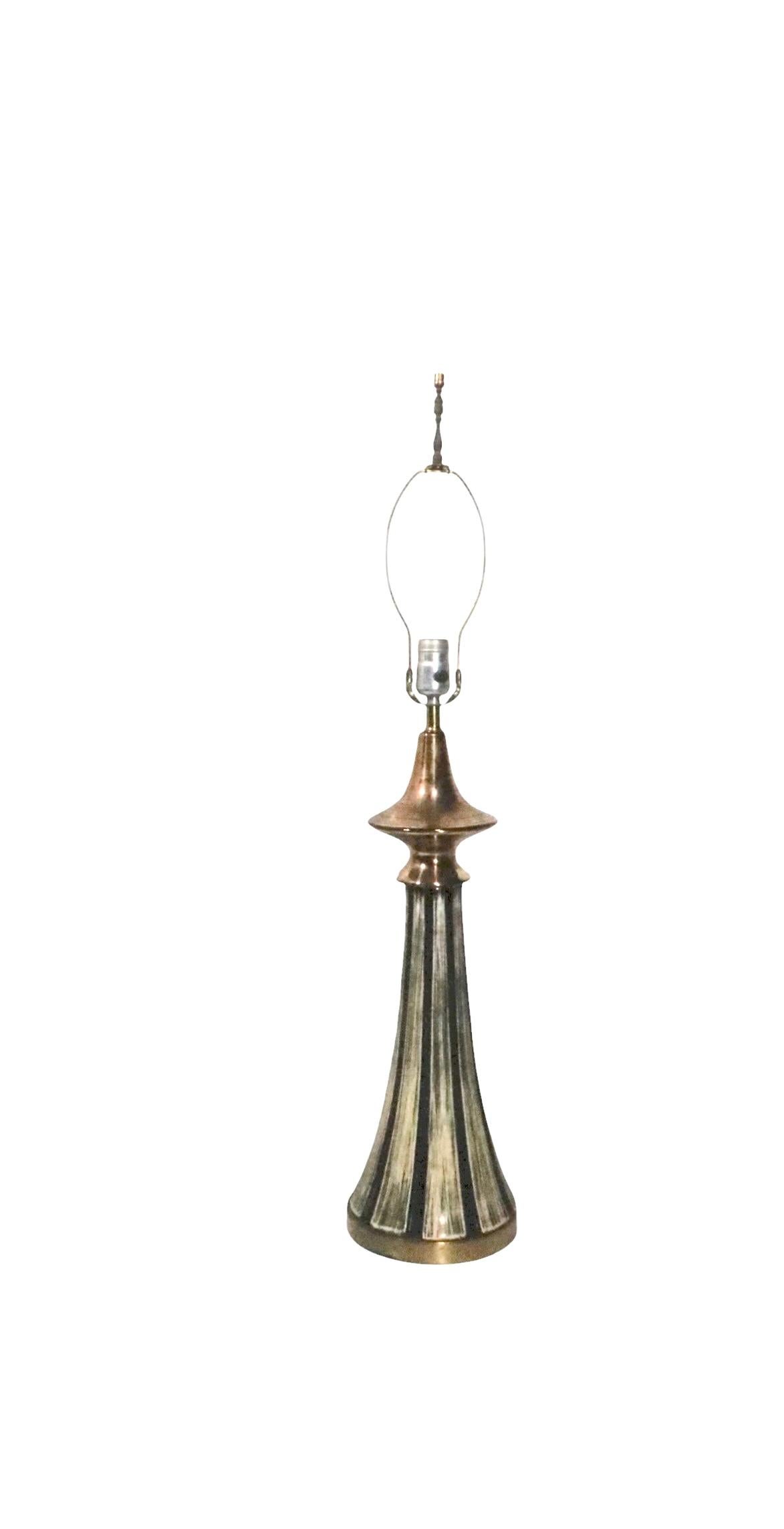 Pr.  Mid Century Brutalist Style Ceramic Table Lamps Cerámico en venta
