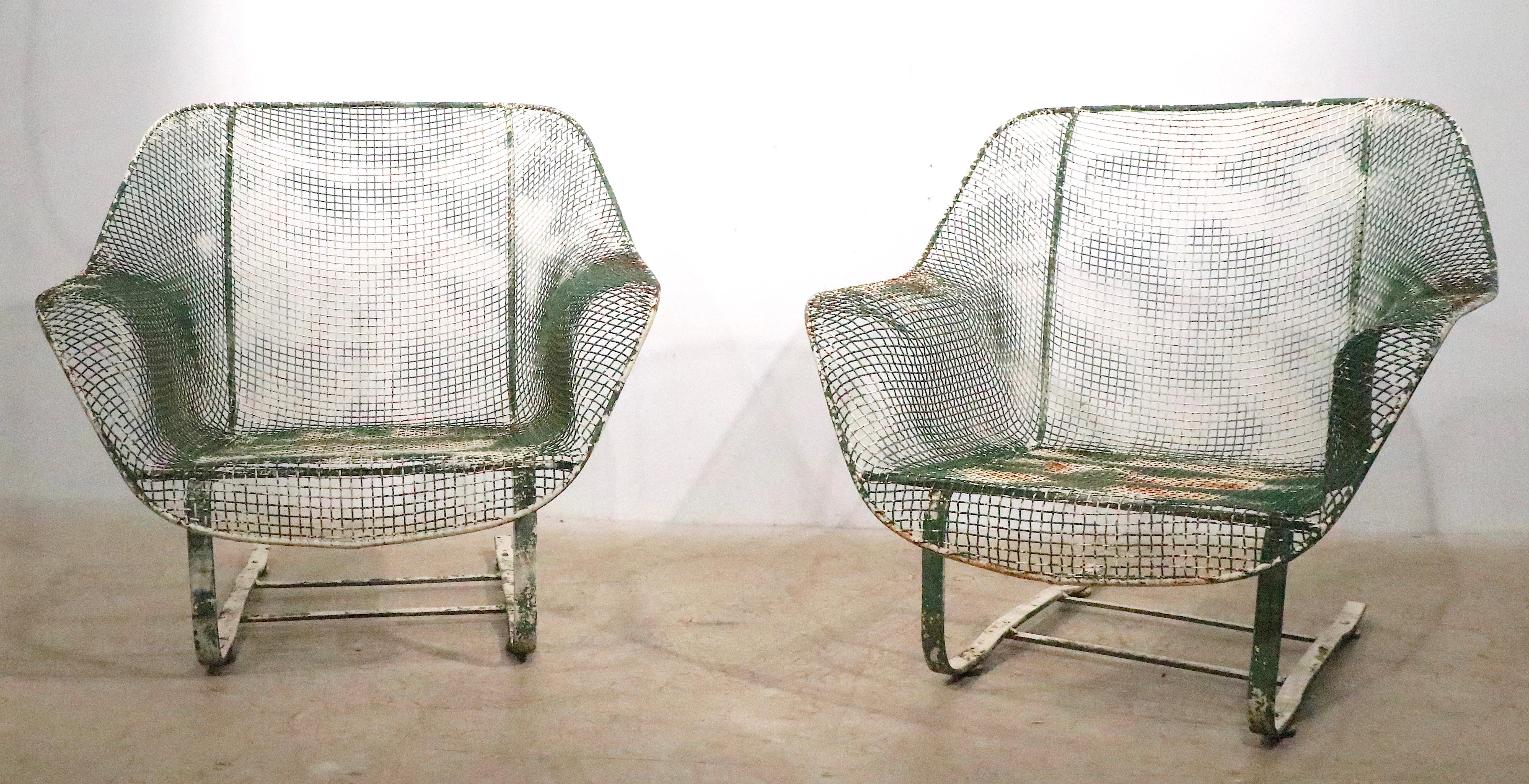 Mid-Century Modern Pr. Mid Century  Cantilevered Sculptura Lounge Chairs by Woodard  For Sale