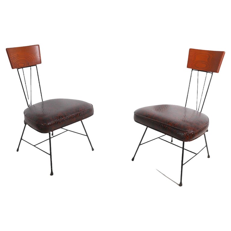Pr. Mid Century Chairs by Richard McCarthy for Selrite Ca. 1950’s For Sale