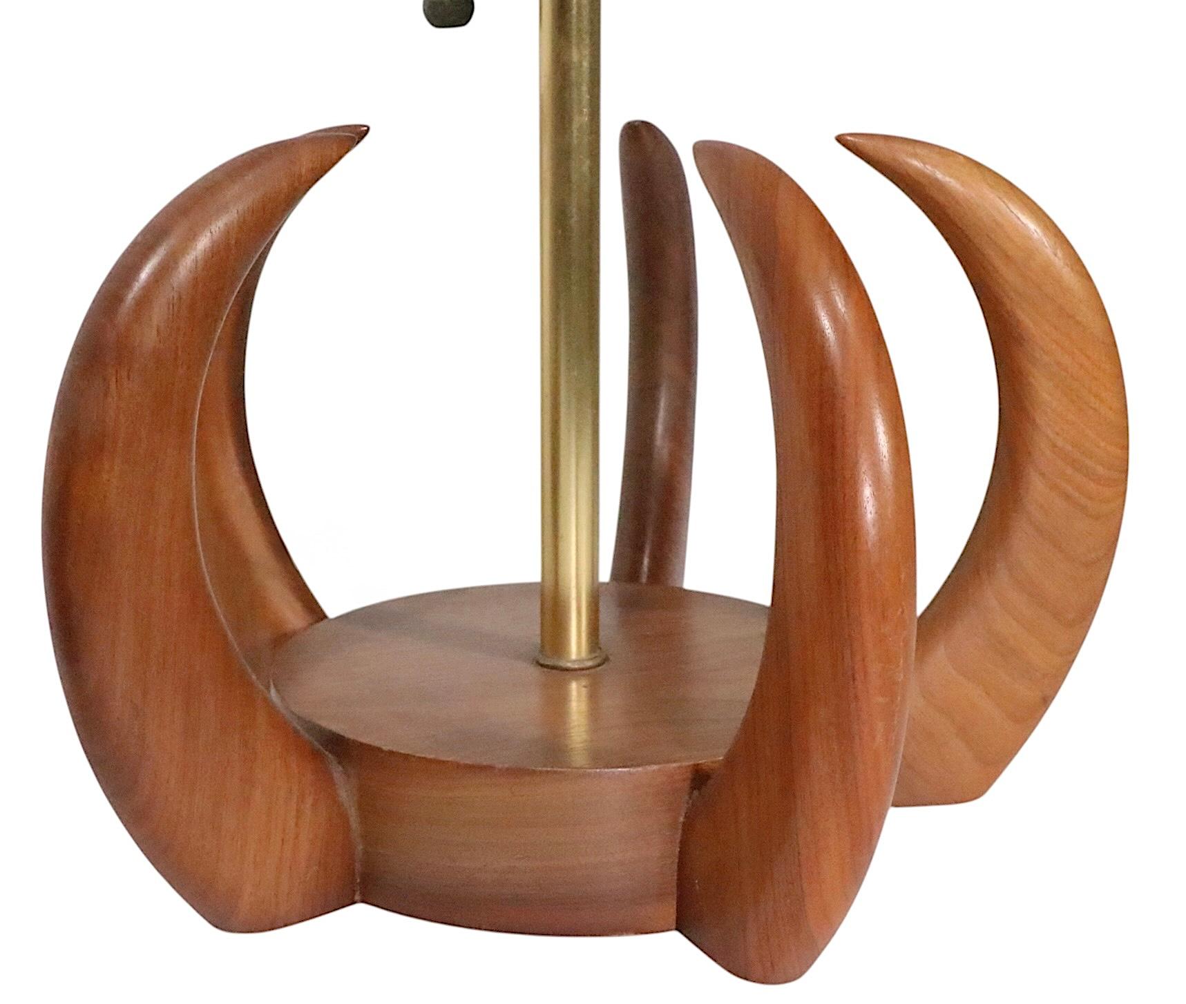 Pr. Mid Century Claw Form Table Lamps after Modeline Pearsall c. 1950/60's en venta 11