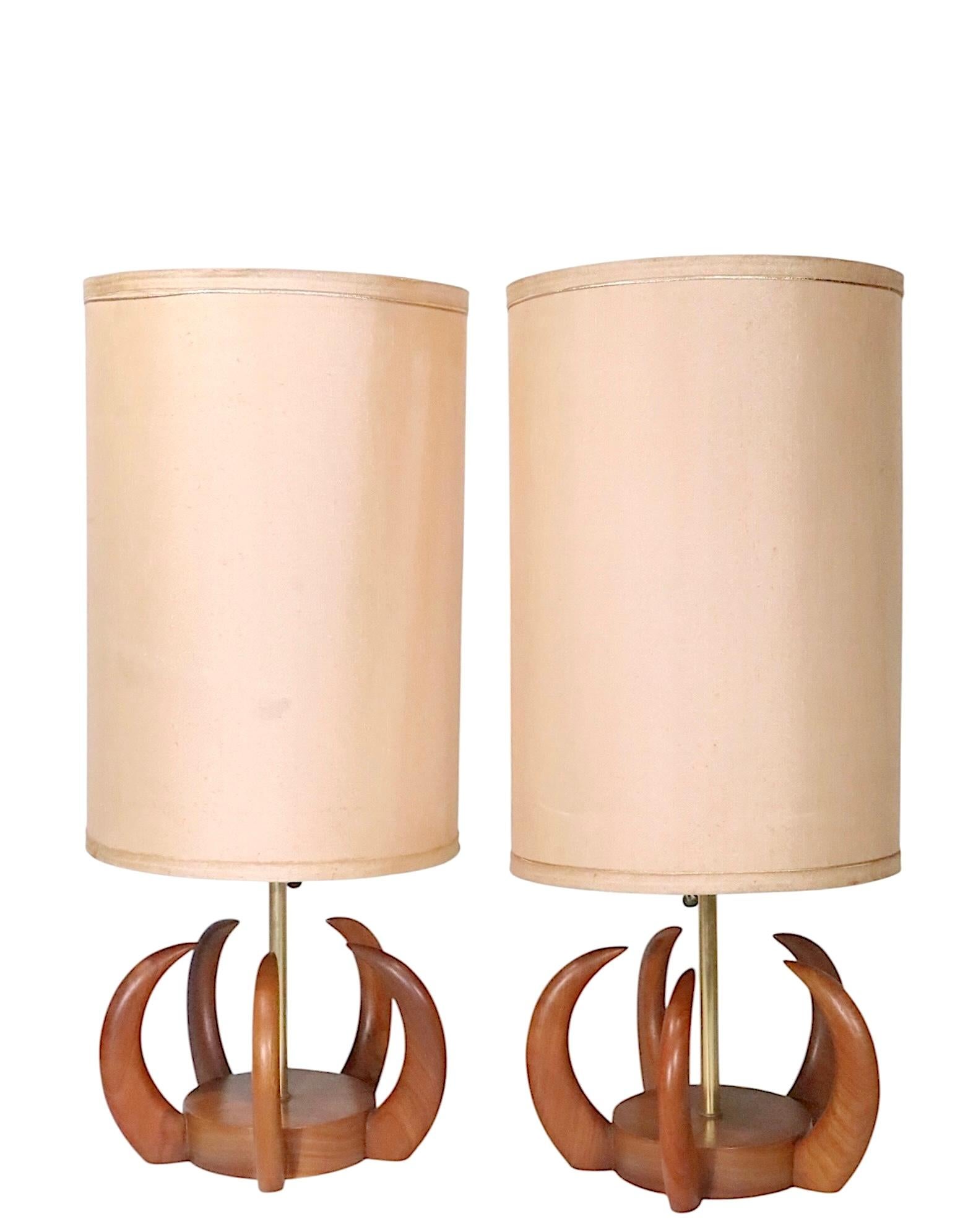 Pr. Mid Century Claw Form Table Lamps after Modeline Pearsall c. 1950/60's Moderno de mediados de siglo en venta