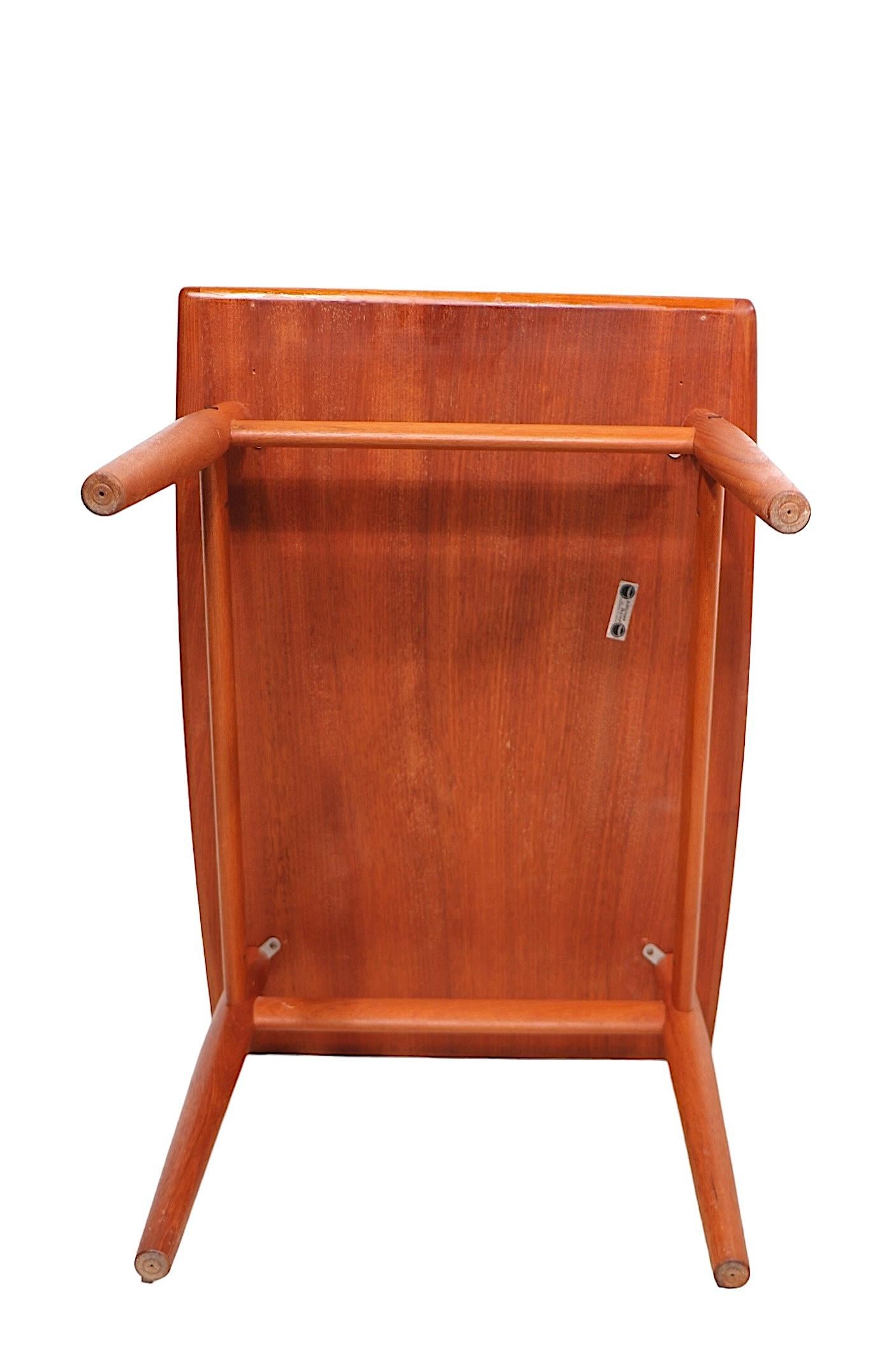 Pr. Tables d'appoint danoises modernes du milieu du siècle dernier par Grete Jalk pour Glostrup Mobelfabrik en vente 7