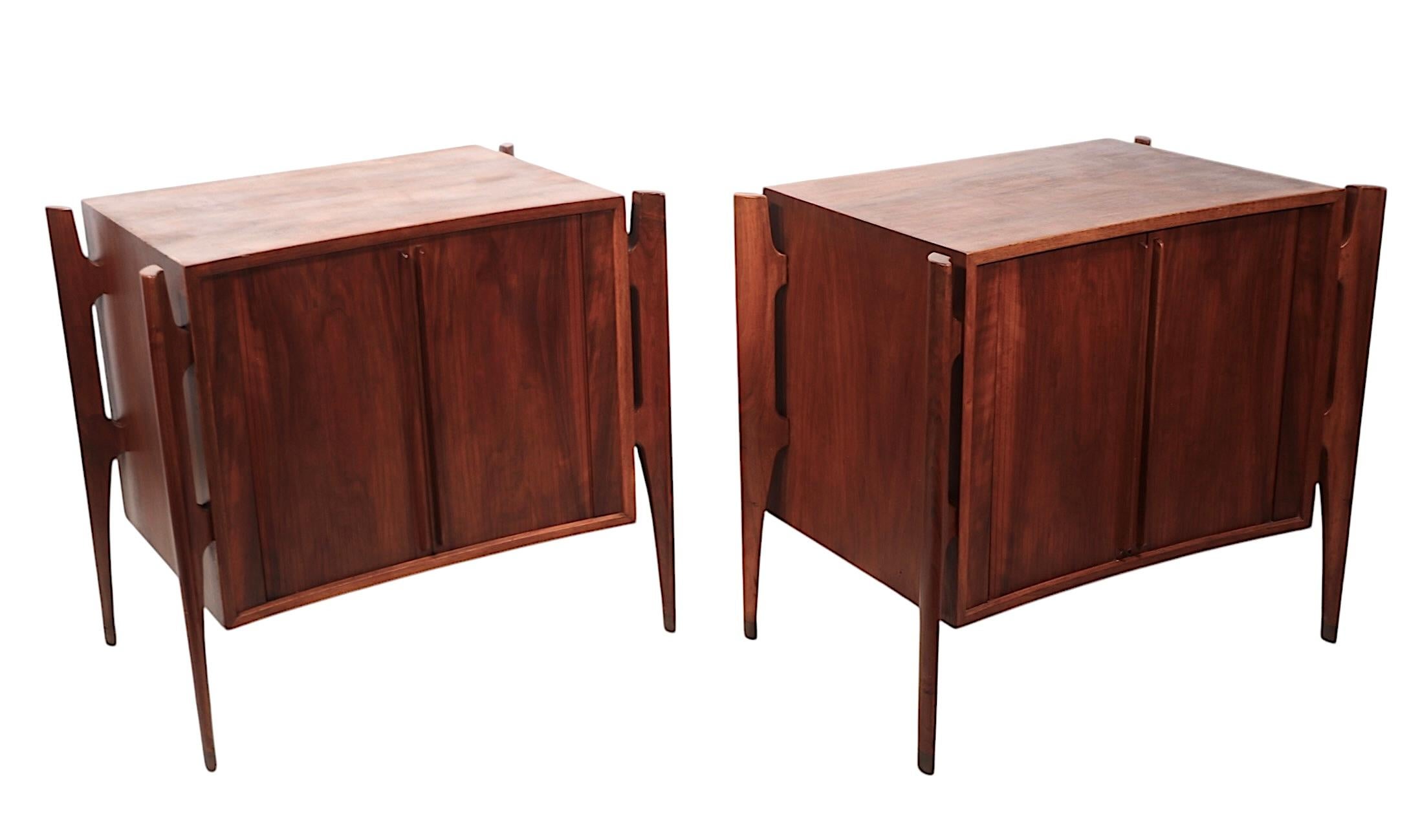 Pr. Mid Century Exoskeleton  Night Tables made in Sweden by William Hinn  1950's For Sale 7