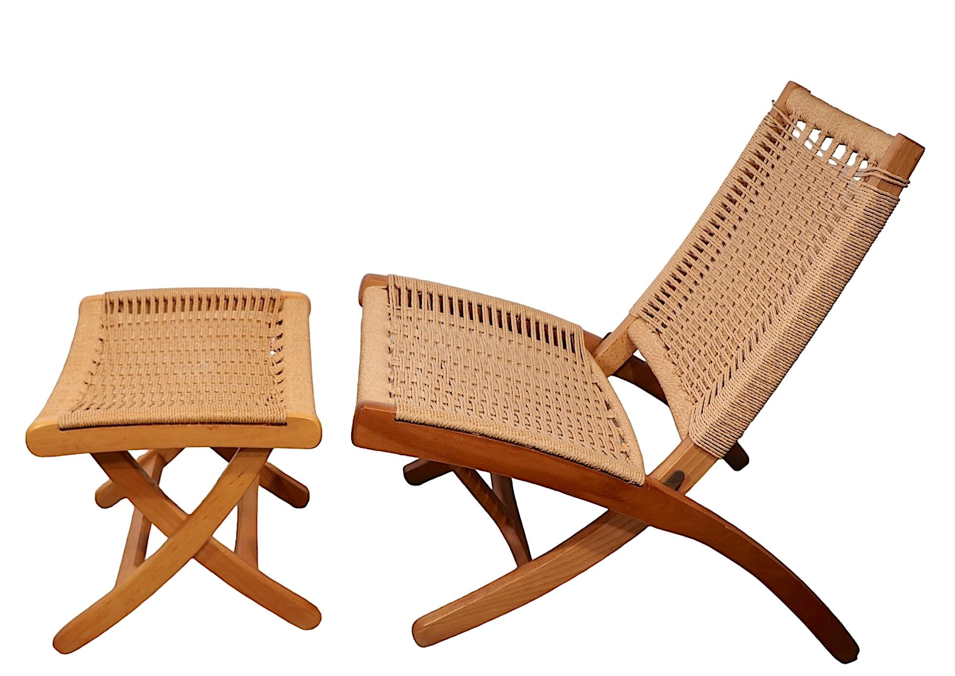 Pr. Klappbare Loungesessel und Ottomane aus der Mitte des Jahrhunderts, ca. 1950, hergestellt in Jugoslawien (20. Jahrhundert) im Angebot