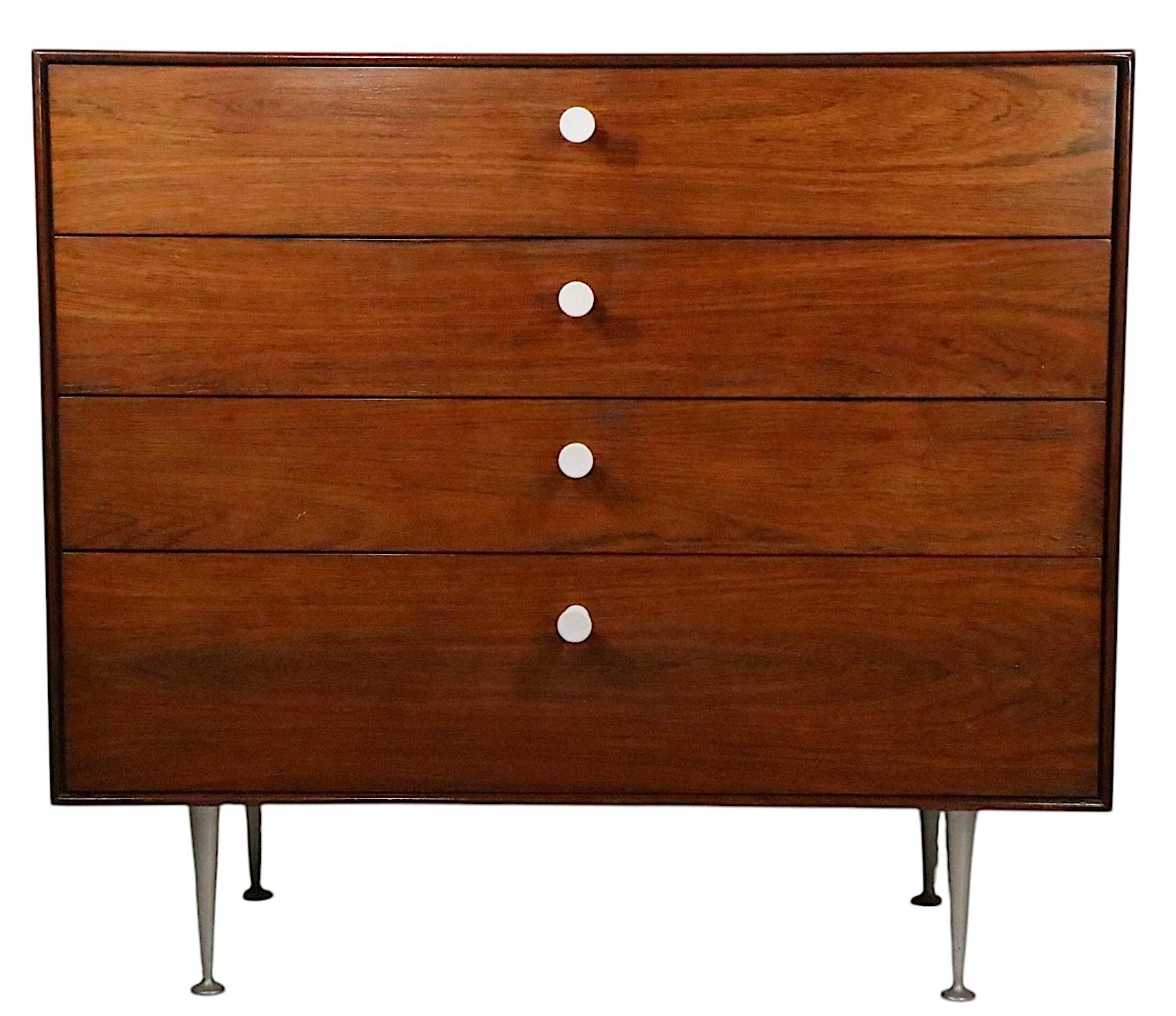 Pr. Bachelors-Kommoden aus Rosenholz mit dünner Kante, George Nelson Herman Miller, Mid-Century (amerikanisch) im Angebot