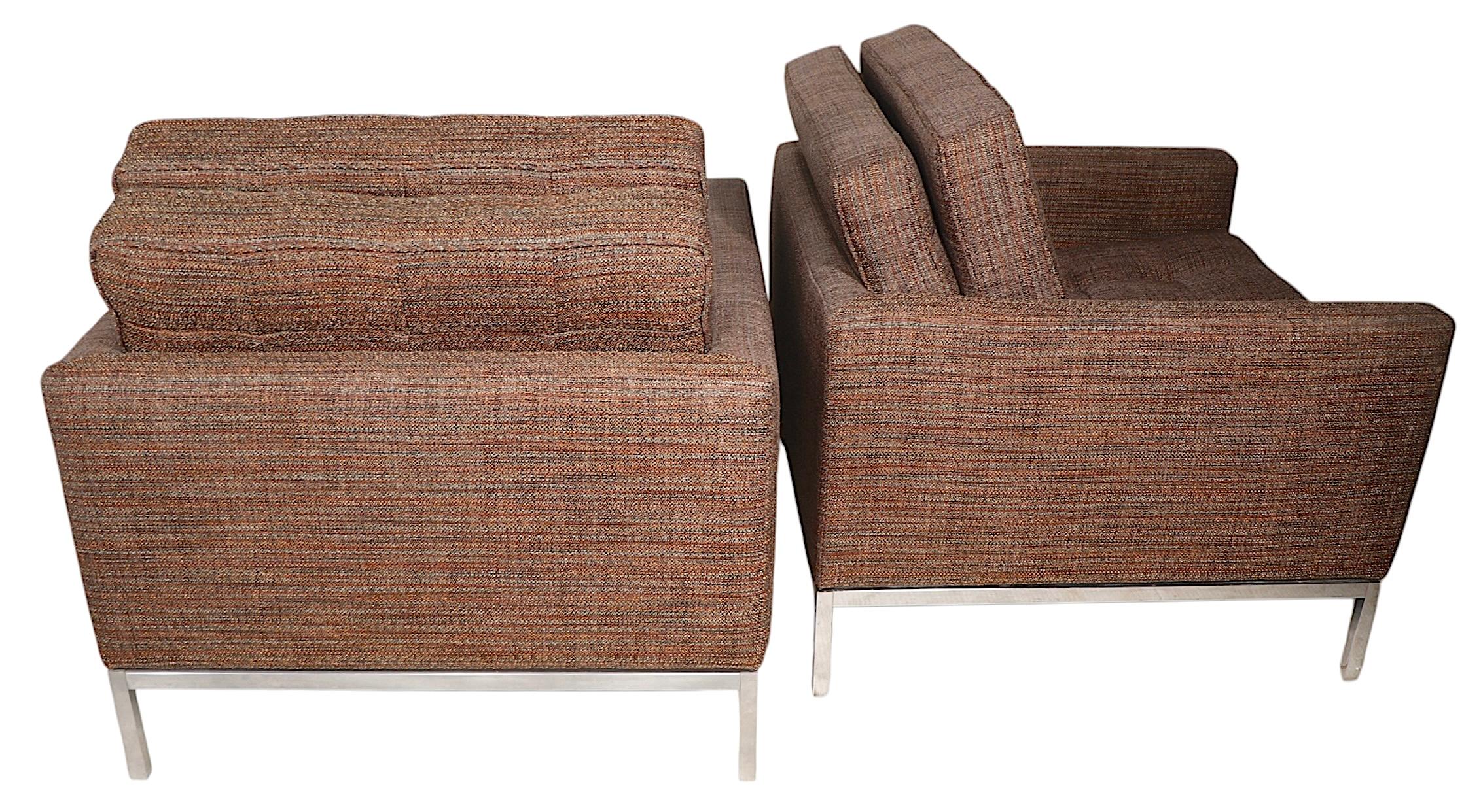 Pr. Mid Century Lounge Chairs designed by Florence Knoll for Knoll International For Sale 4
