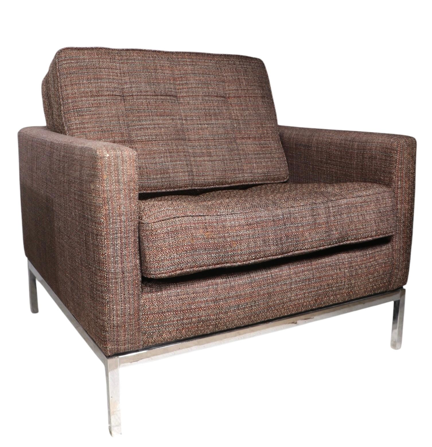 American Pr. Mid Century Lounge Chairs designed by Florence Knoll for Knoll International For Sale