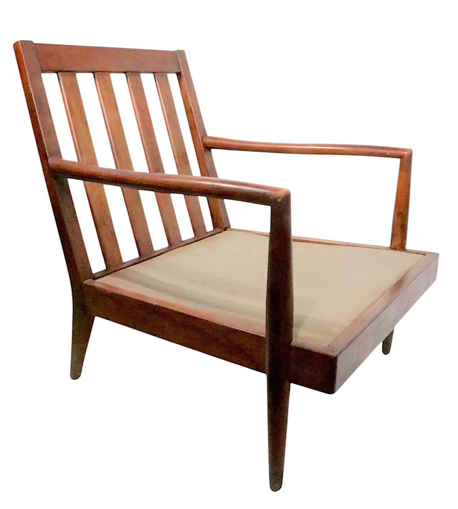 Mid-Century moderno Pr. Sedie da salotto del Mid Century nello stile di Robsjohn Gibbings in vendita