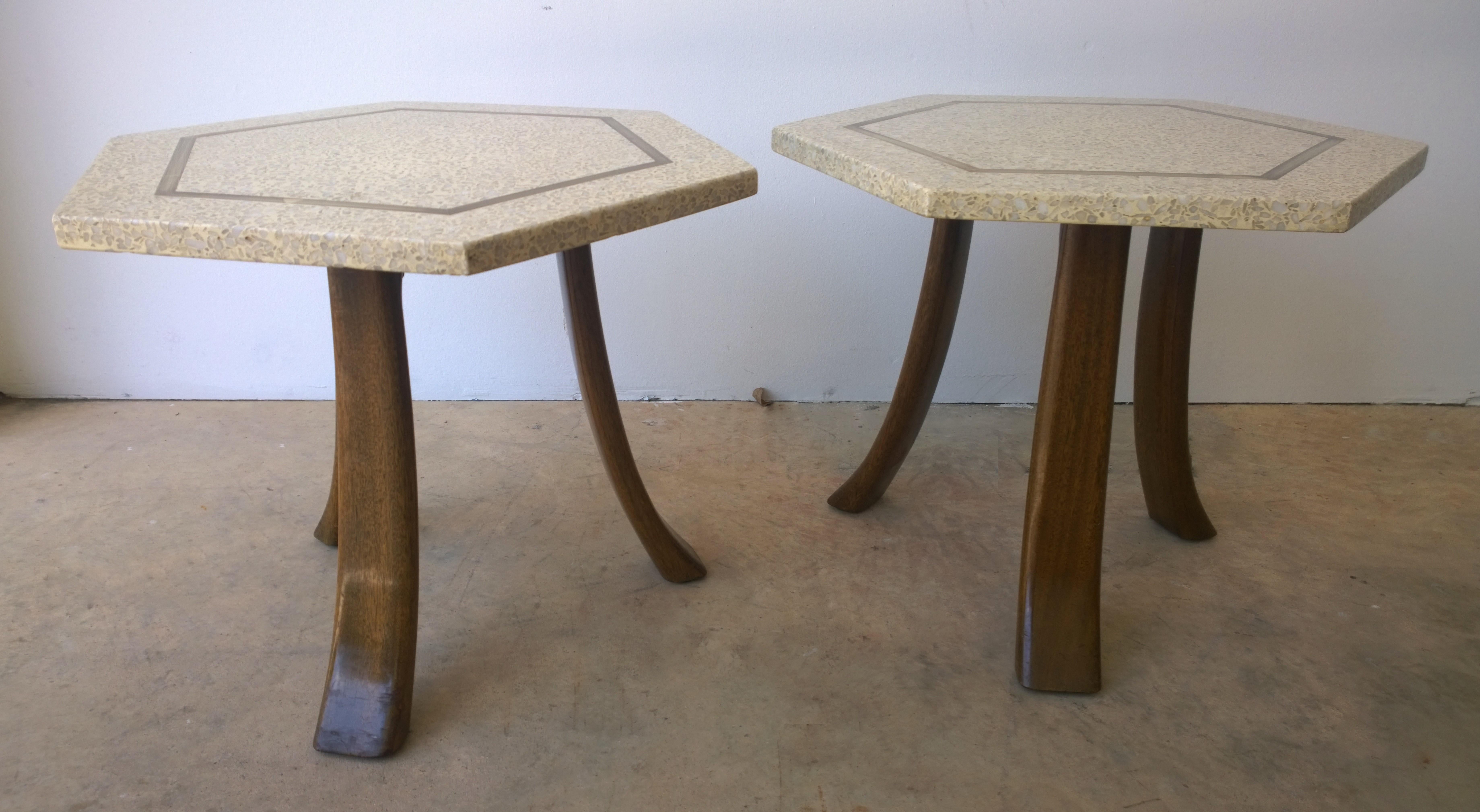 20th Century Pair of Probber Blue, White, Brown and Gold Terrazzo Mahogany Tripod Side Tables For Sale