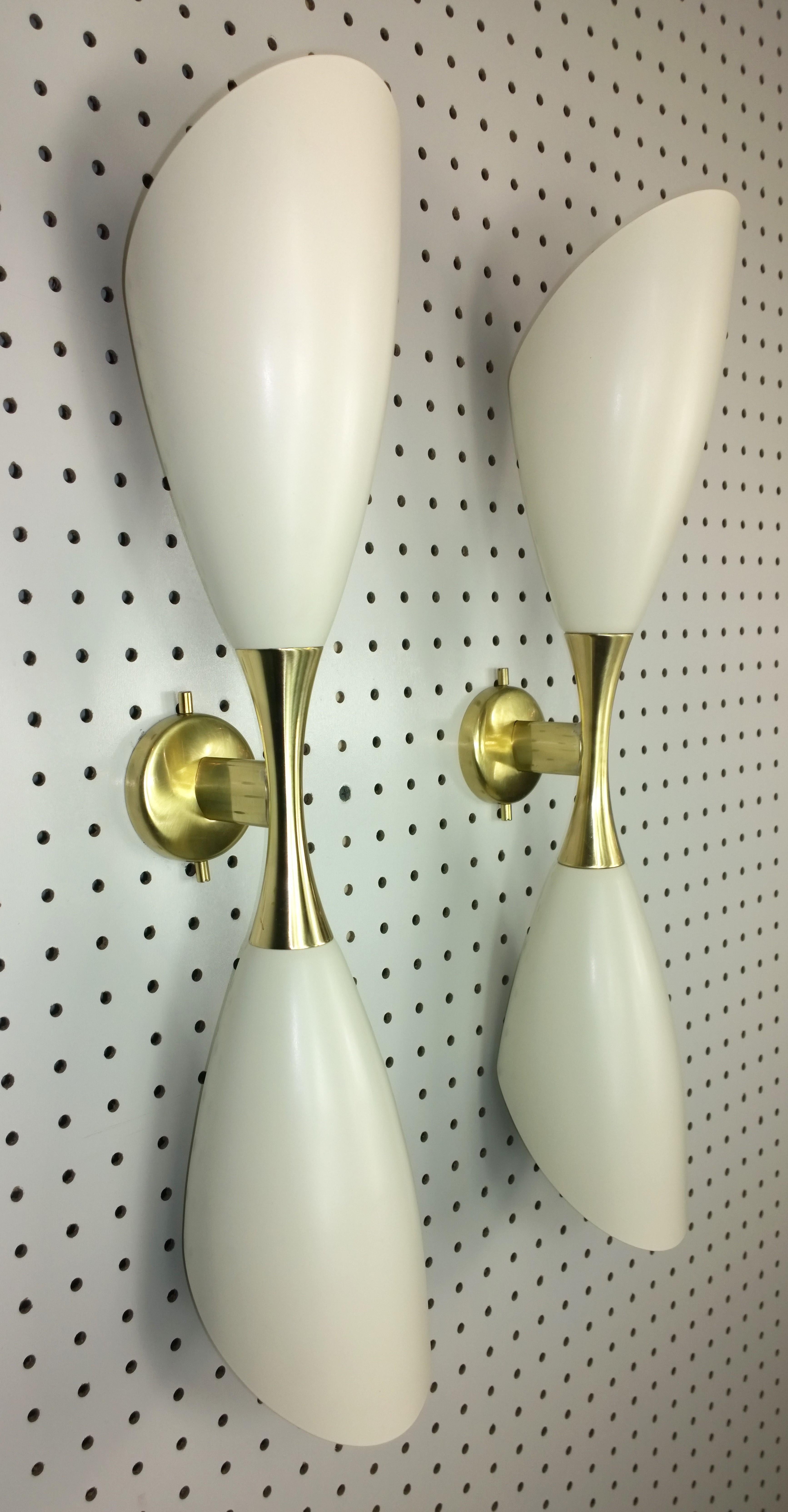 Pr Stilnovo Style White Enameled Aluminium Double Cone w/ Brass Accents Sconces For Sale 12