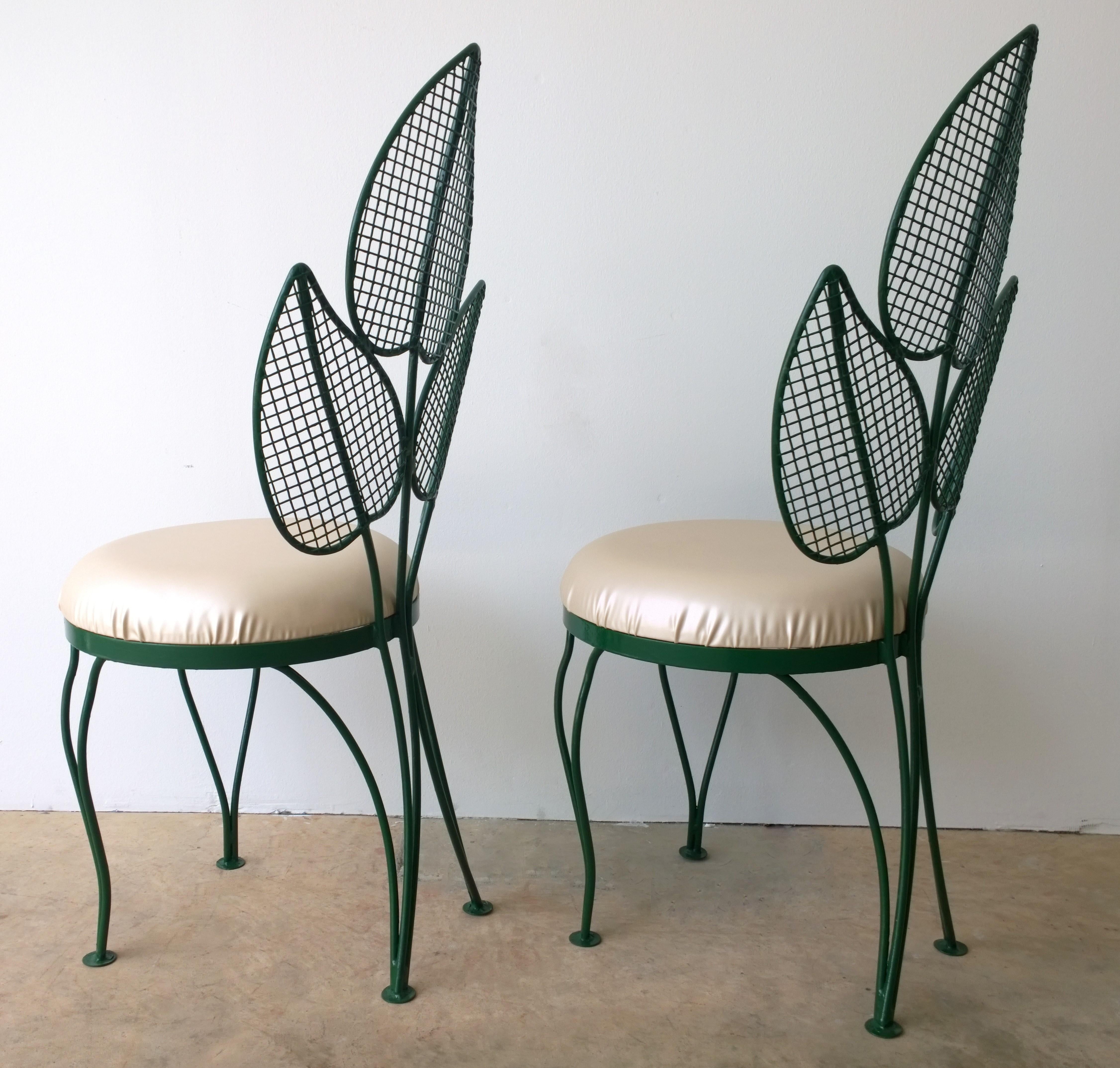 Mid-Century Modern Salterini Dark Green Wrought Iron & Pink Cushion Palm Patio/Garden Chairs, Pair For Sale