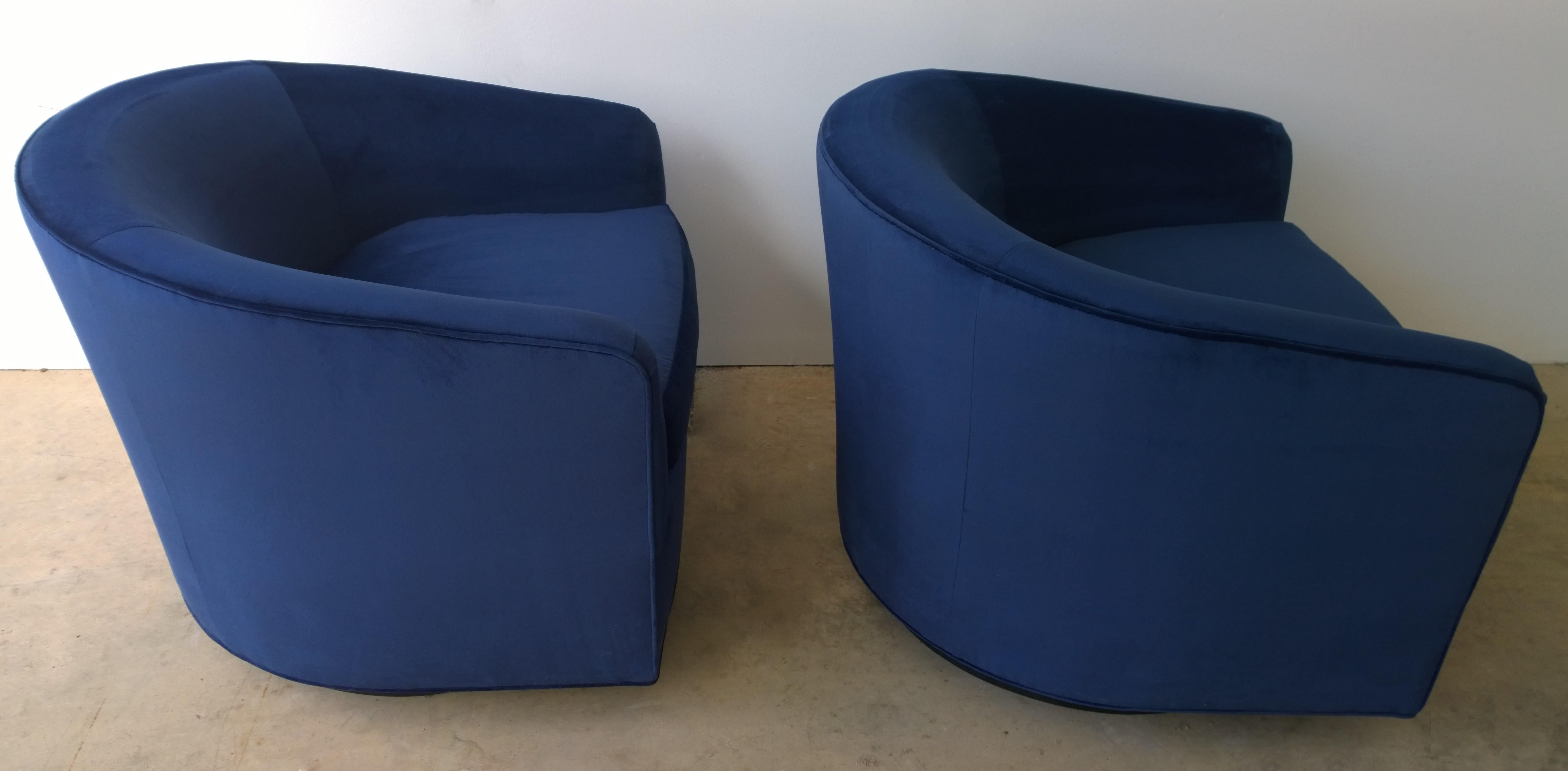 Pair of Baughman Style New Blue Cotton Velvet Swivel Chairs w/ Ebony Wood Bases For Sale 6